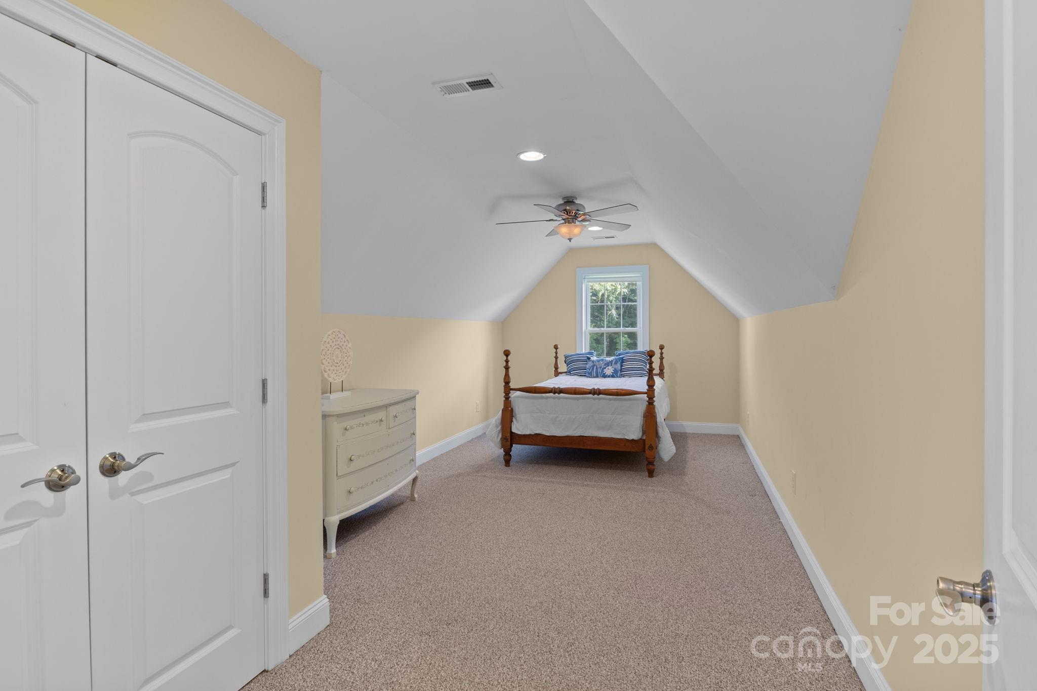 861 Tabor Road