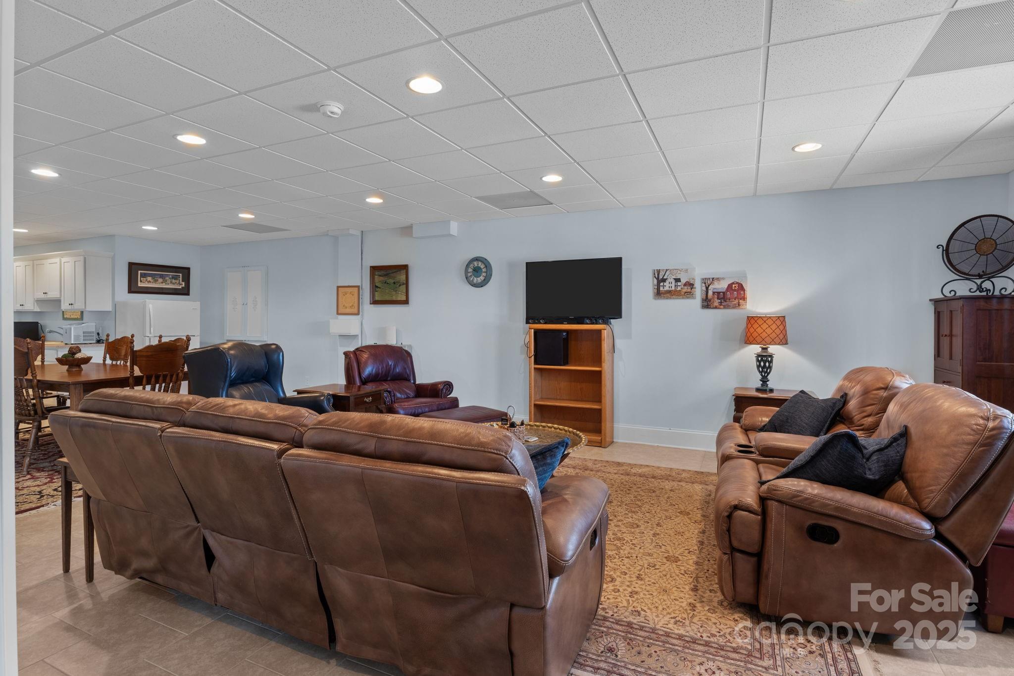 861 Tabor Road