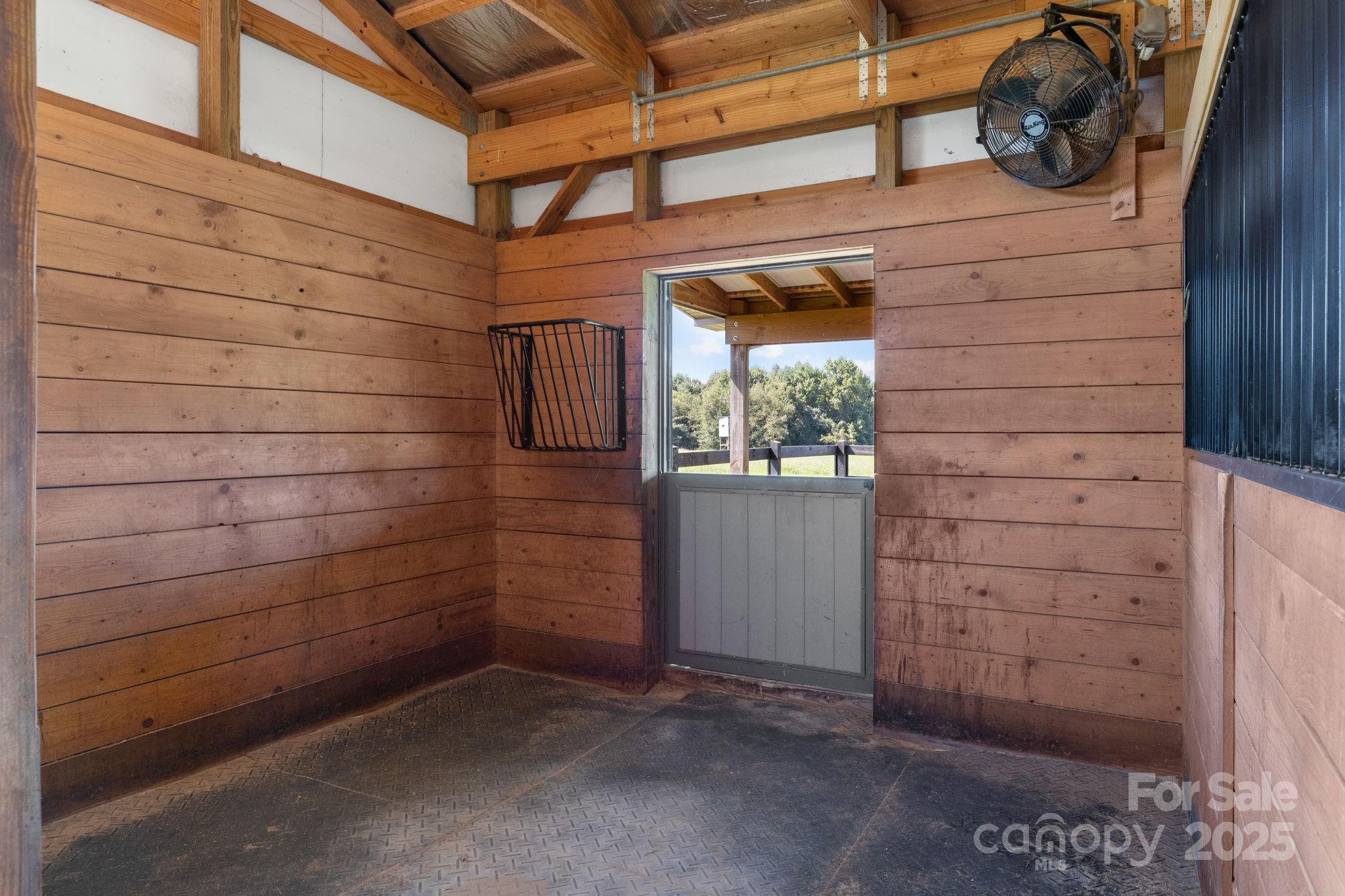 861 Tabor Road