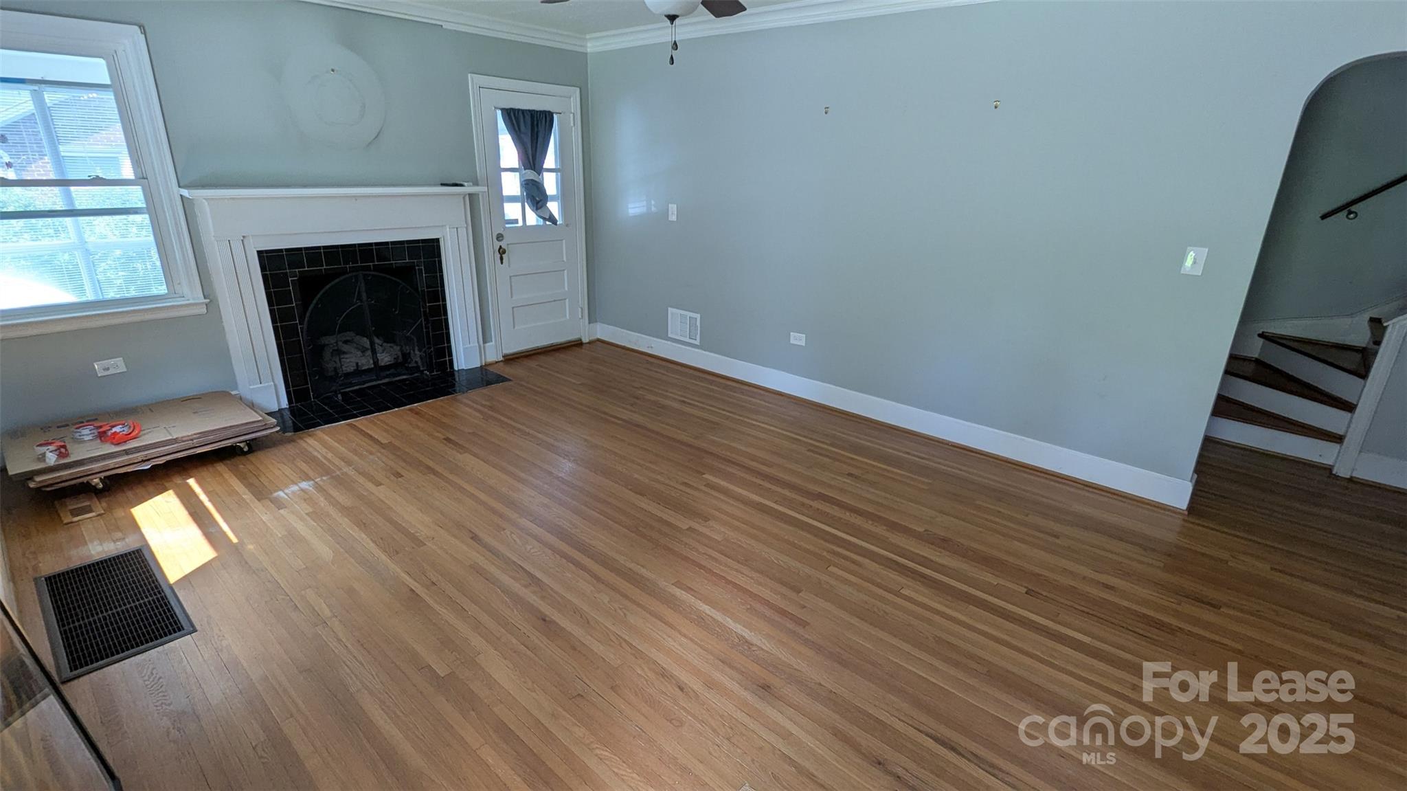1507 Woodland Drive