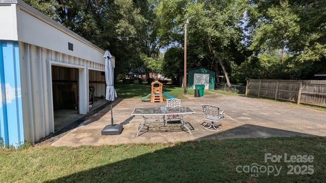 1507 Woodland Drive