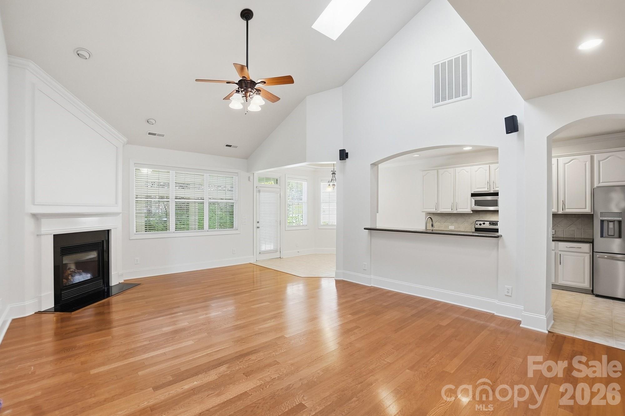 10906 Round Rock Road