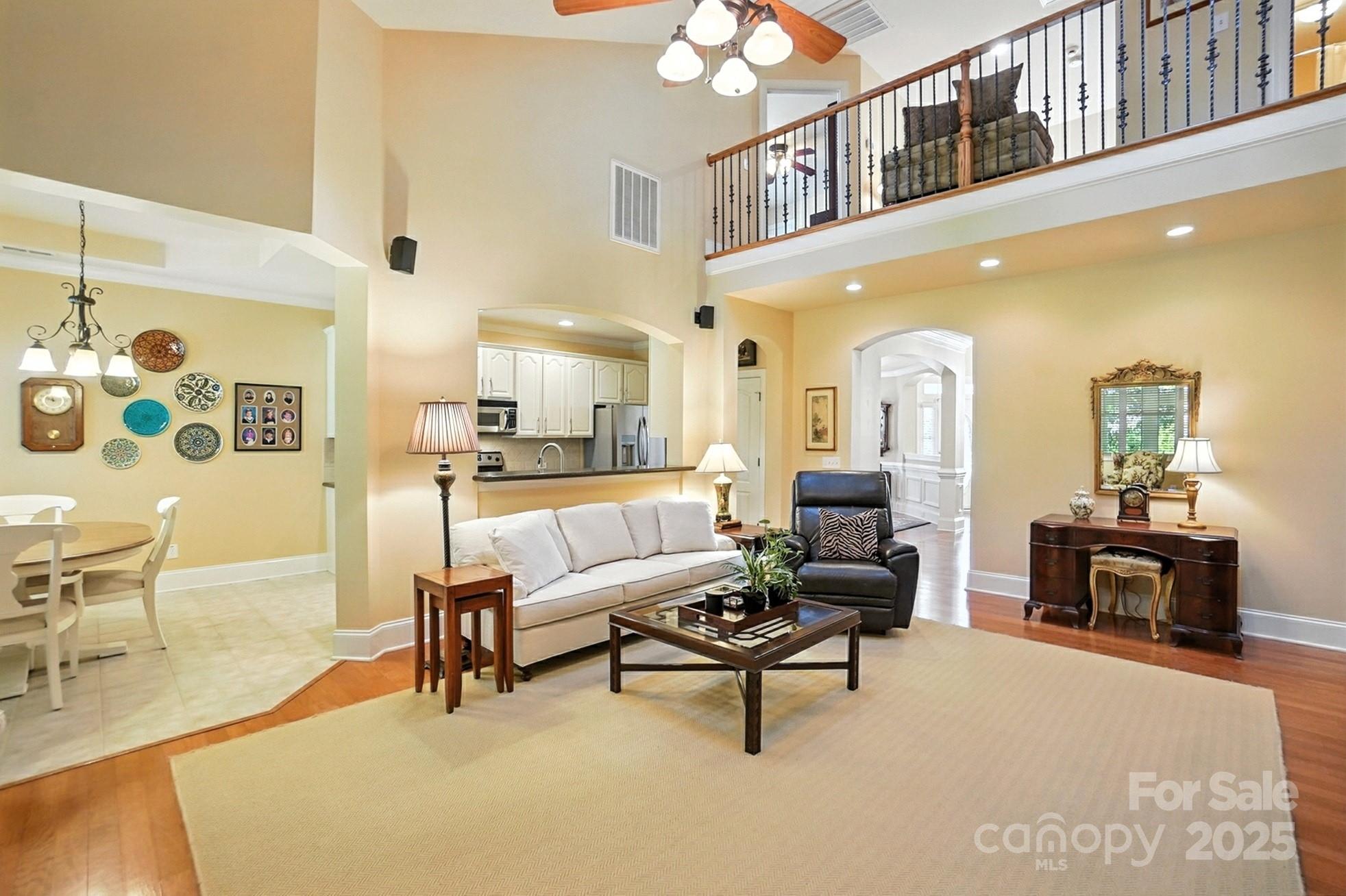 10906 Round Rock Road