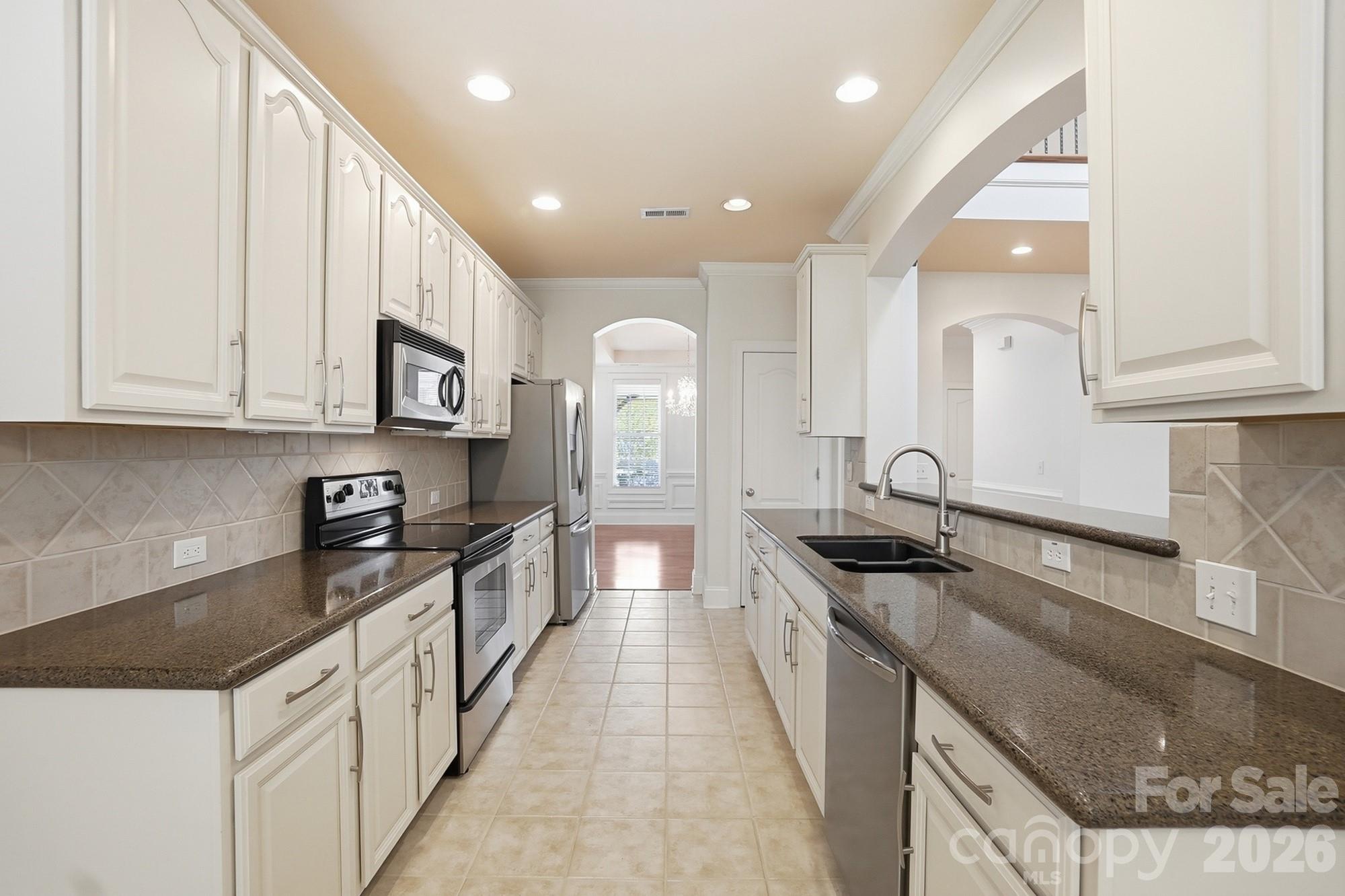 10906 Round Rock Road