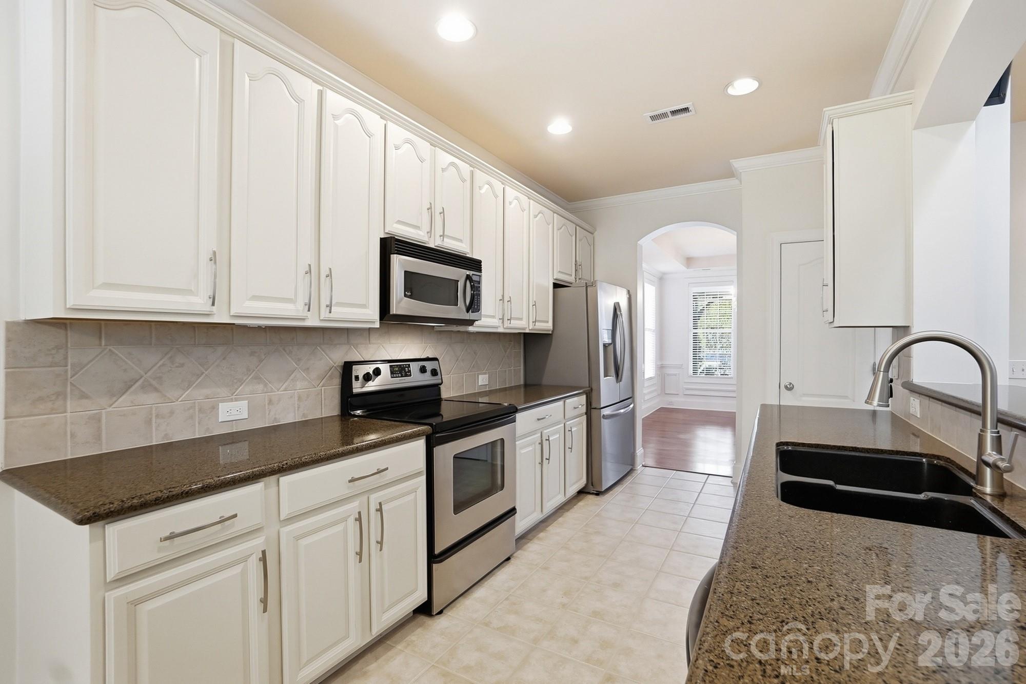 10906 Round Rock Road