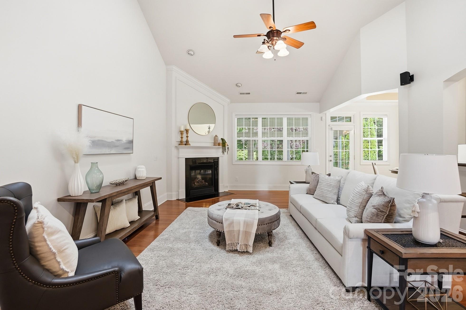 10906 Round Rock Road