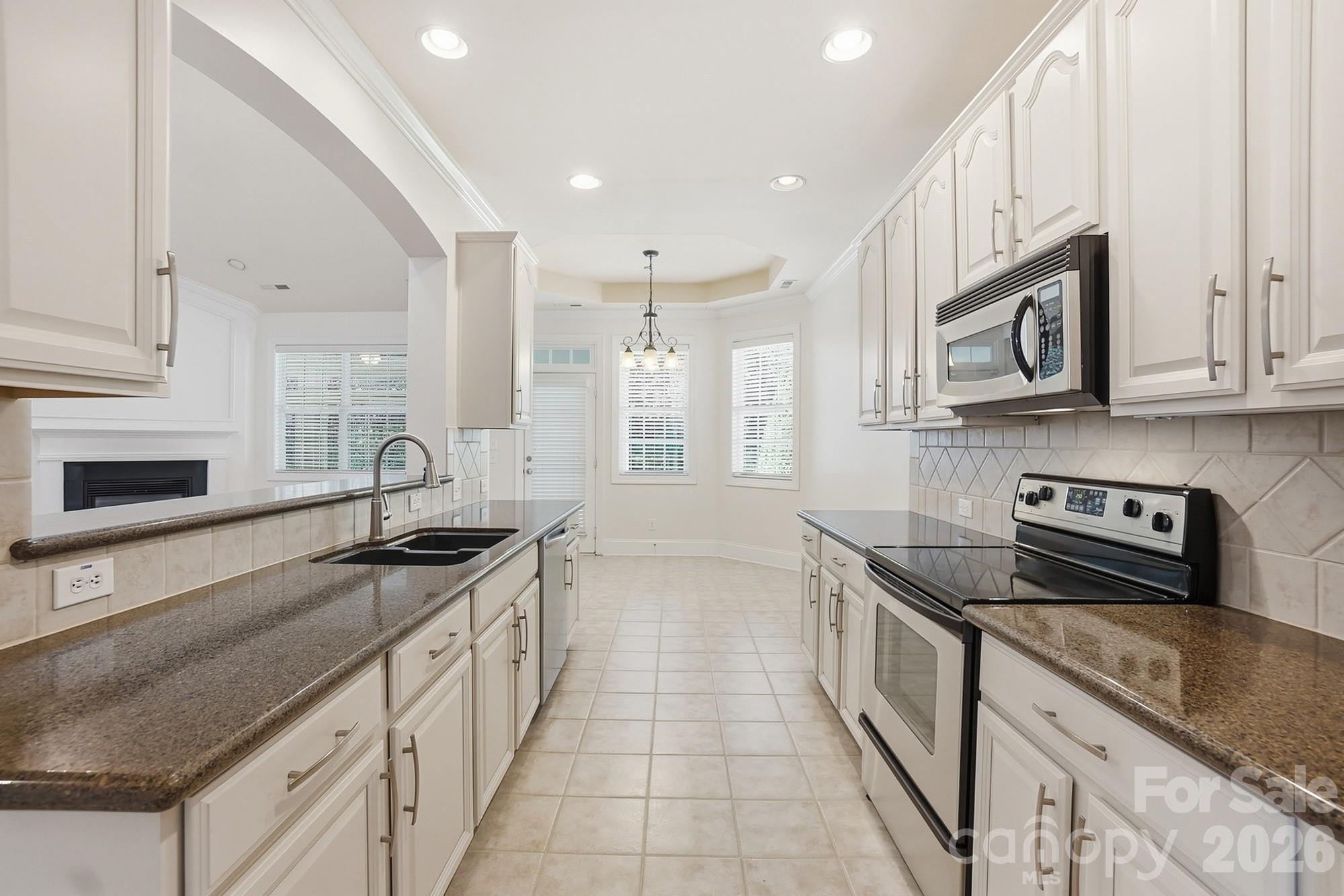 10906 Round Rock Road