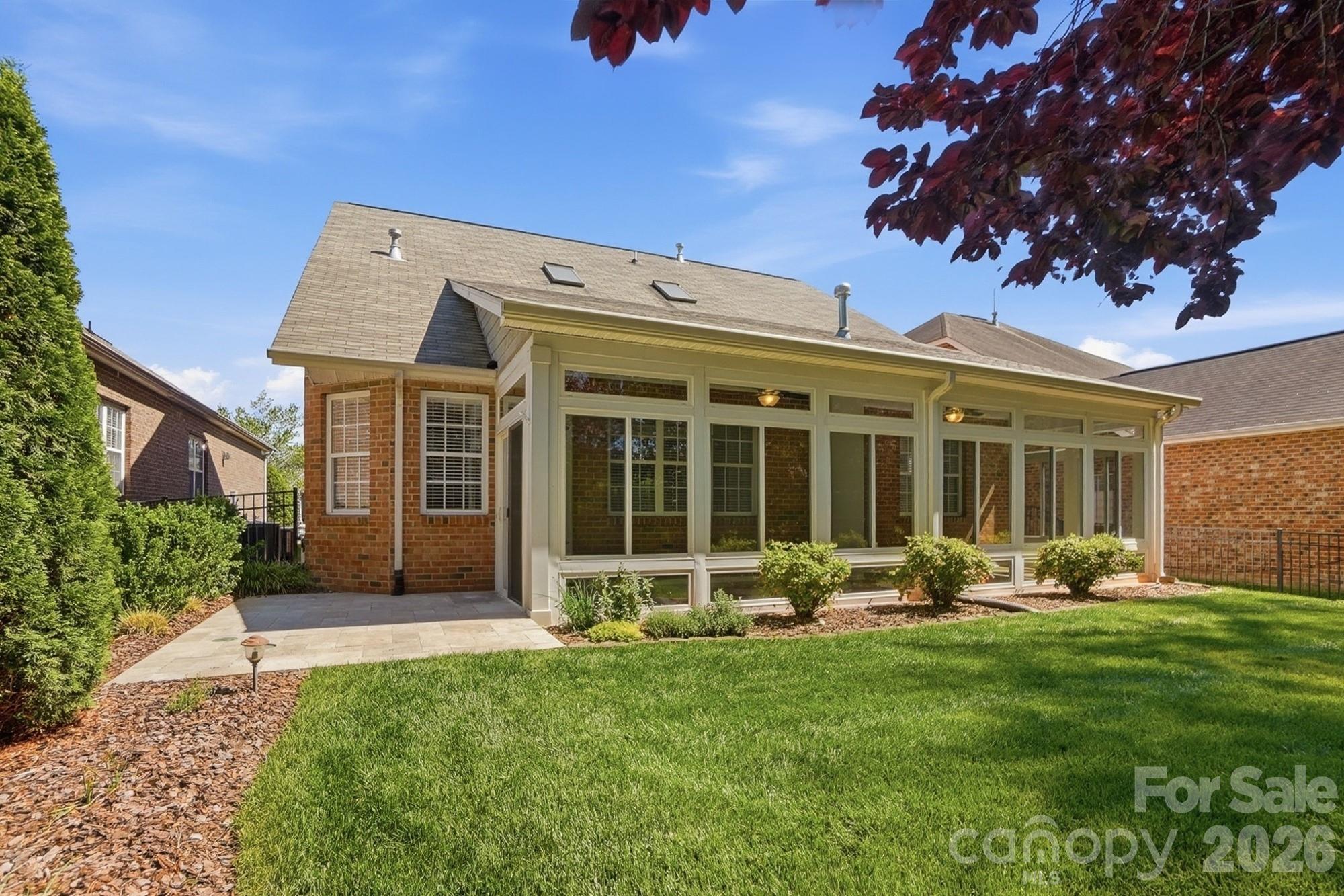 10906 Round Rock Road