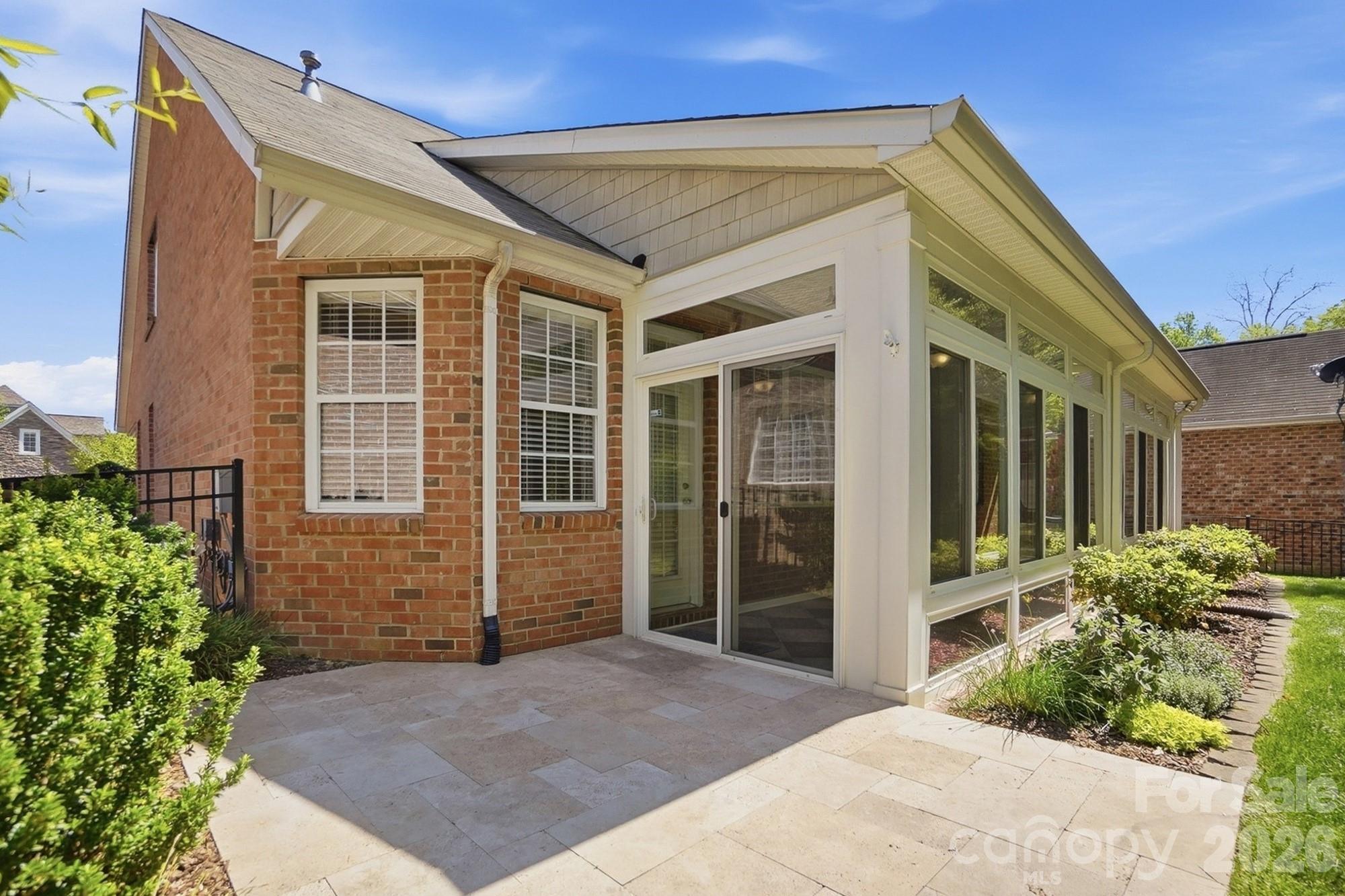 10906 Round Rock Road