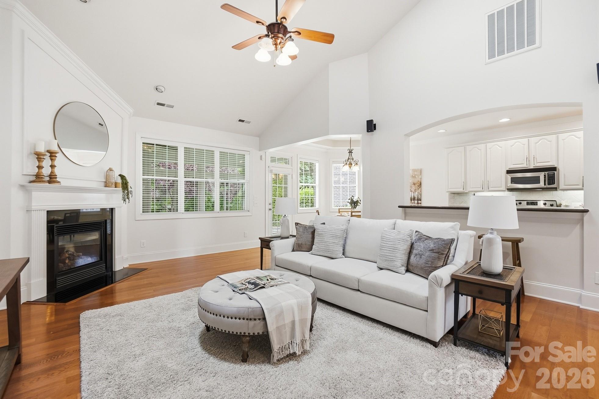 10906 Round Rock Road