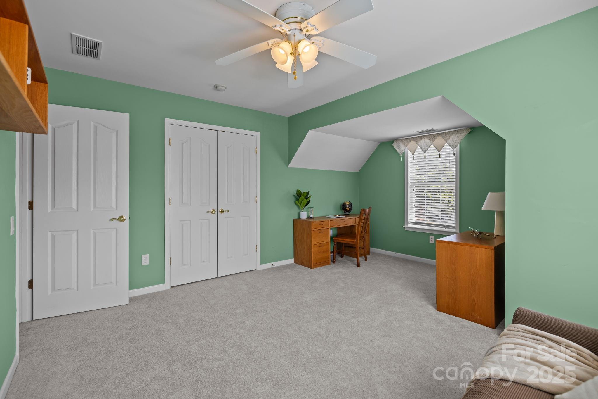 15203 Arleta Circle