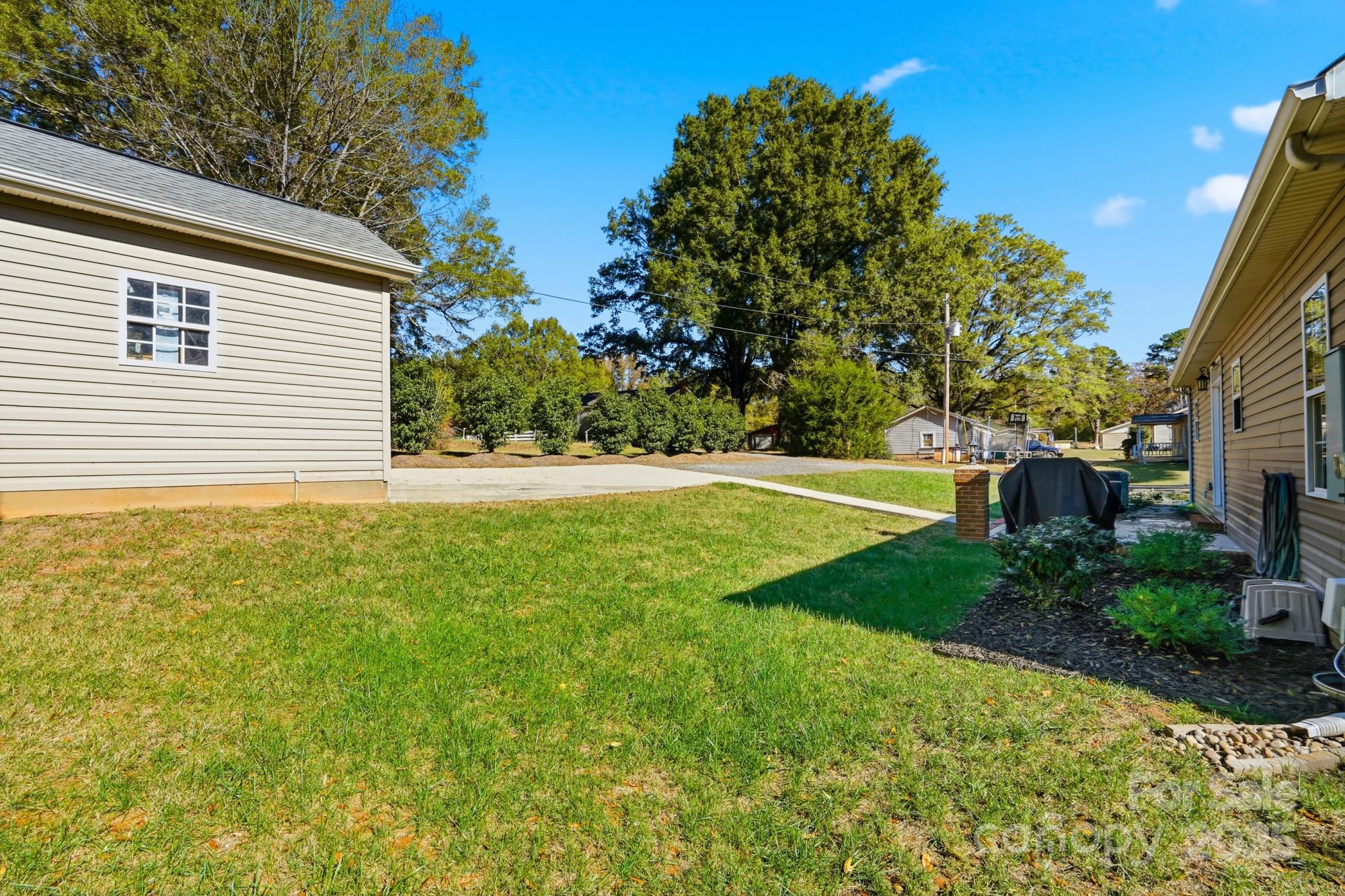 213 Carrie Drive