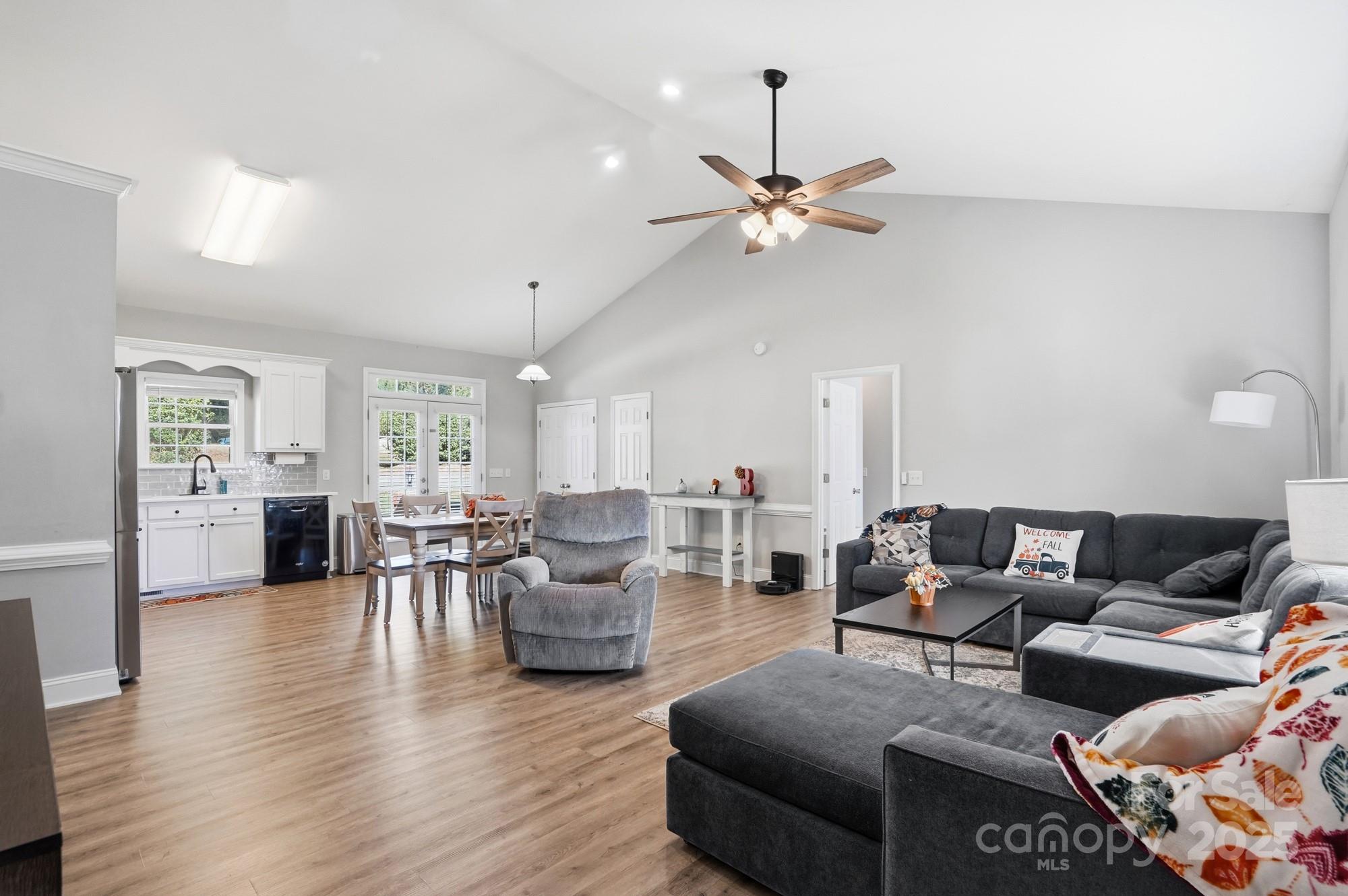 213 Carrie Drive