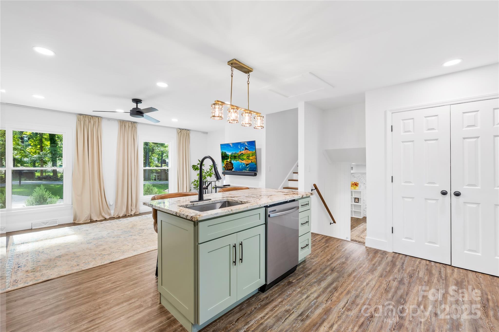 4736 Birchwood Court