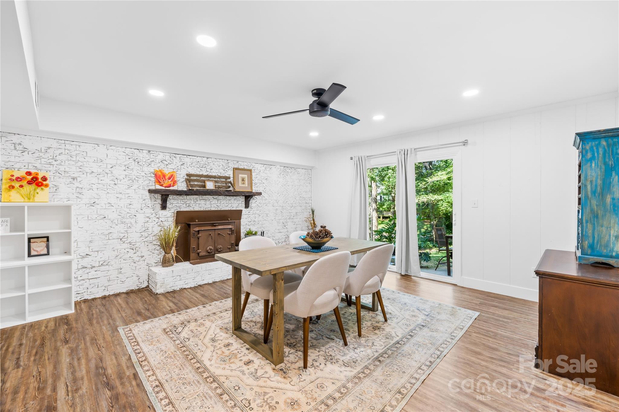4736 Birchwood Court