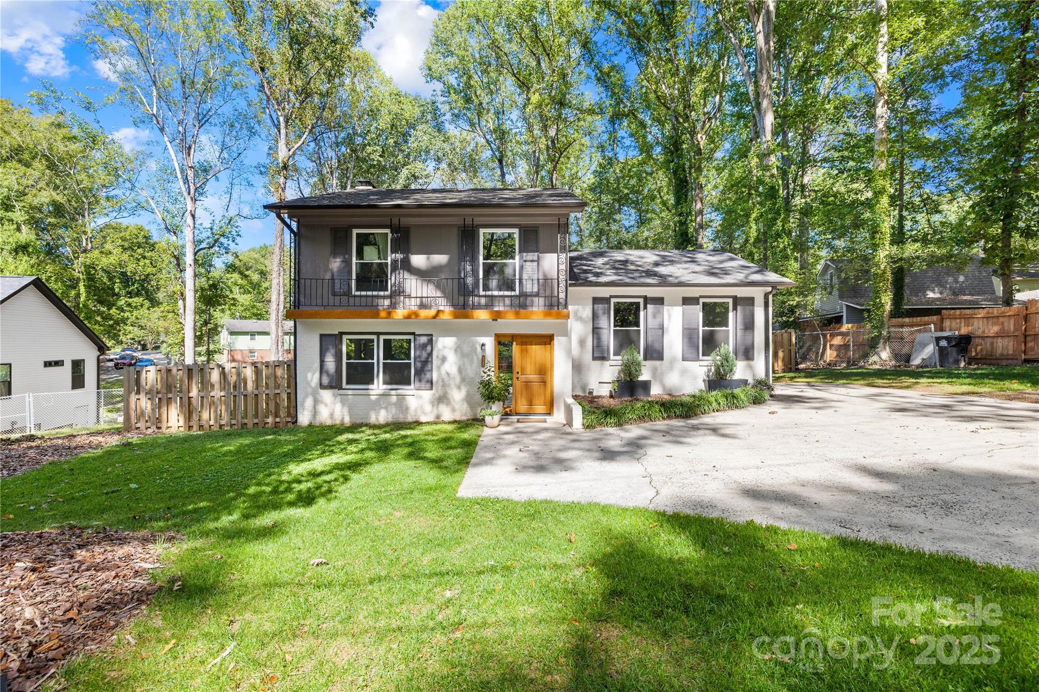 4736 Birchwood Court
