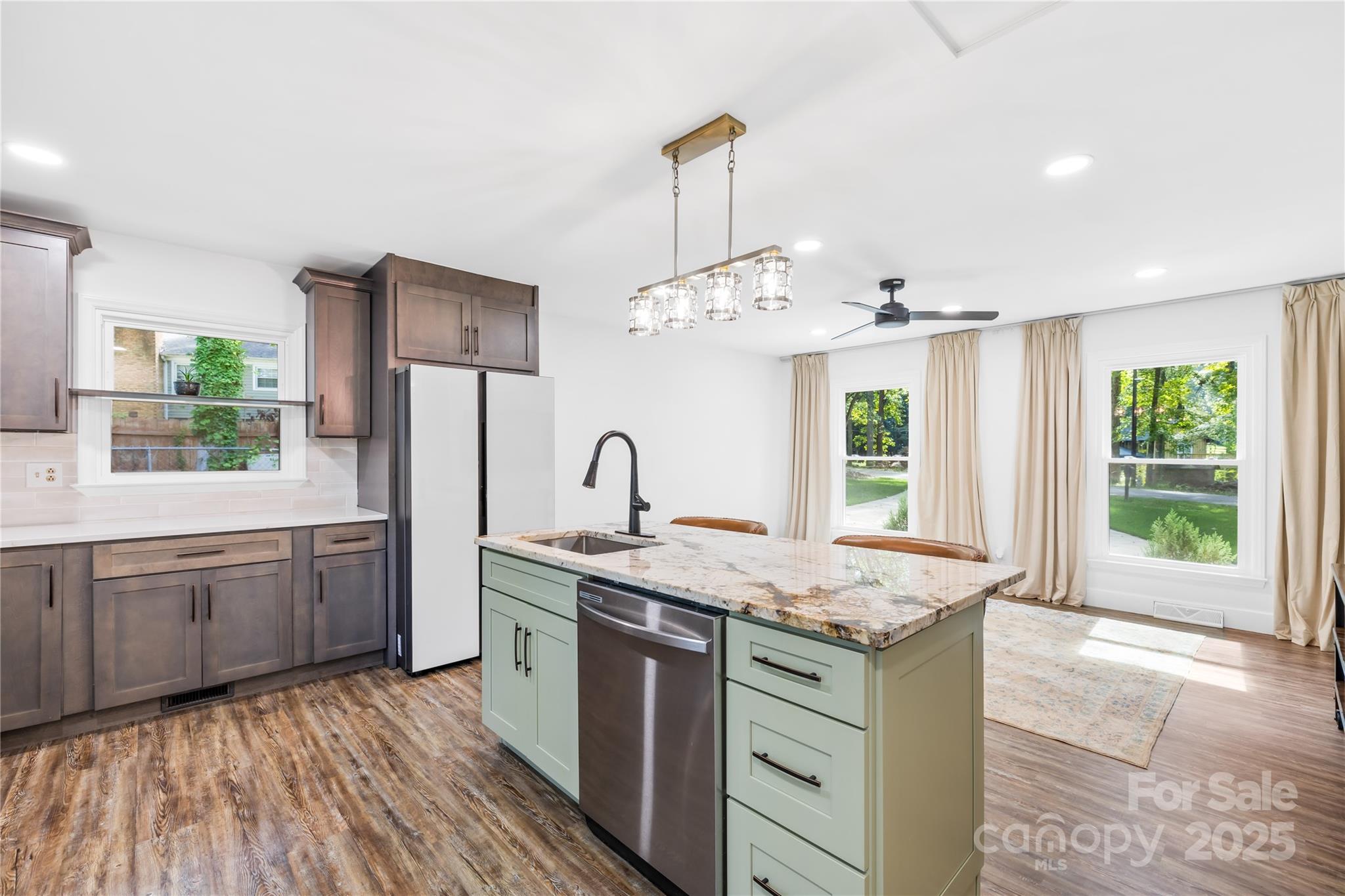4736 Birchwood Court