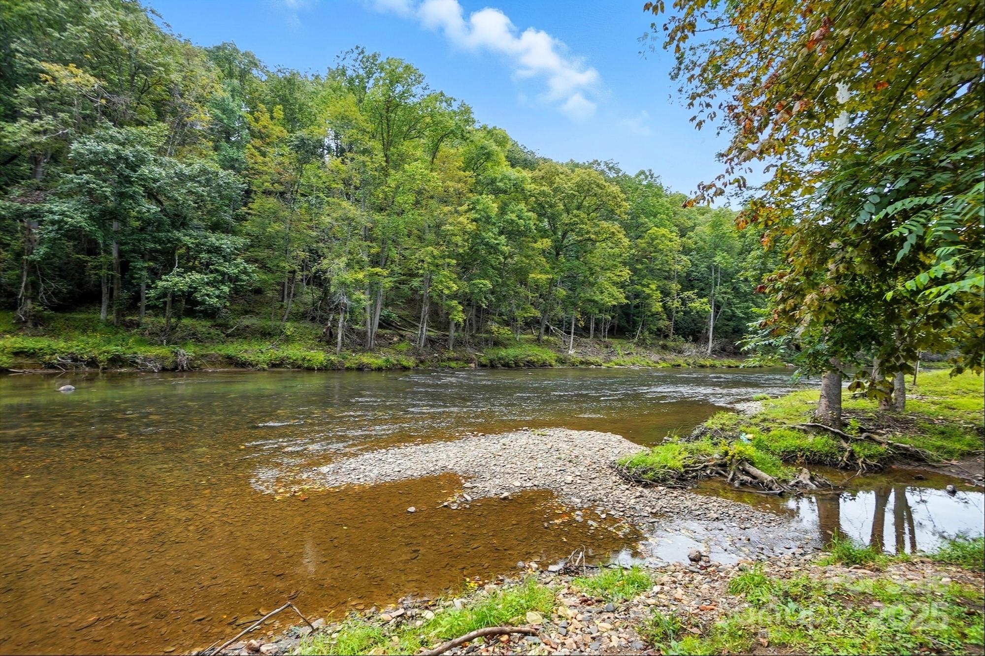 727 Riverwind Drive