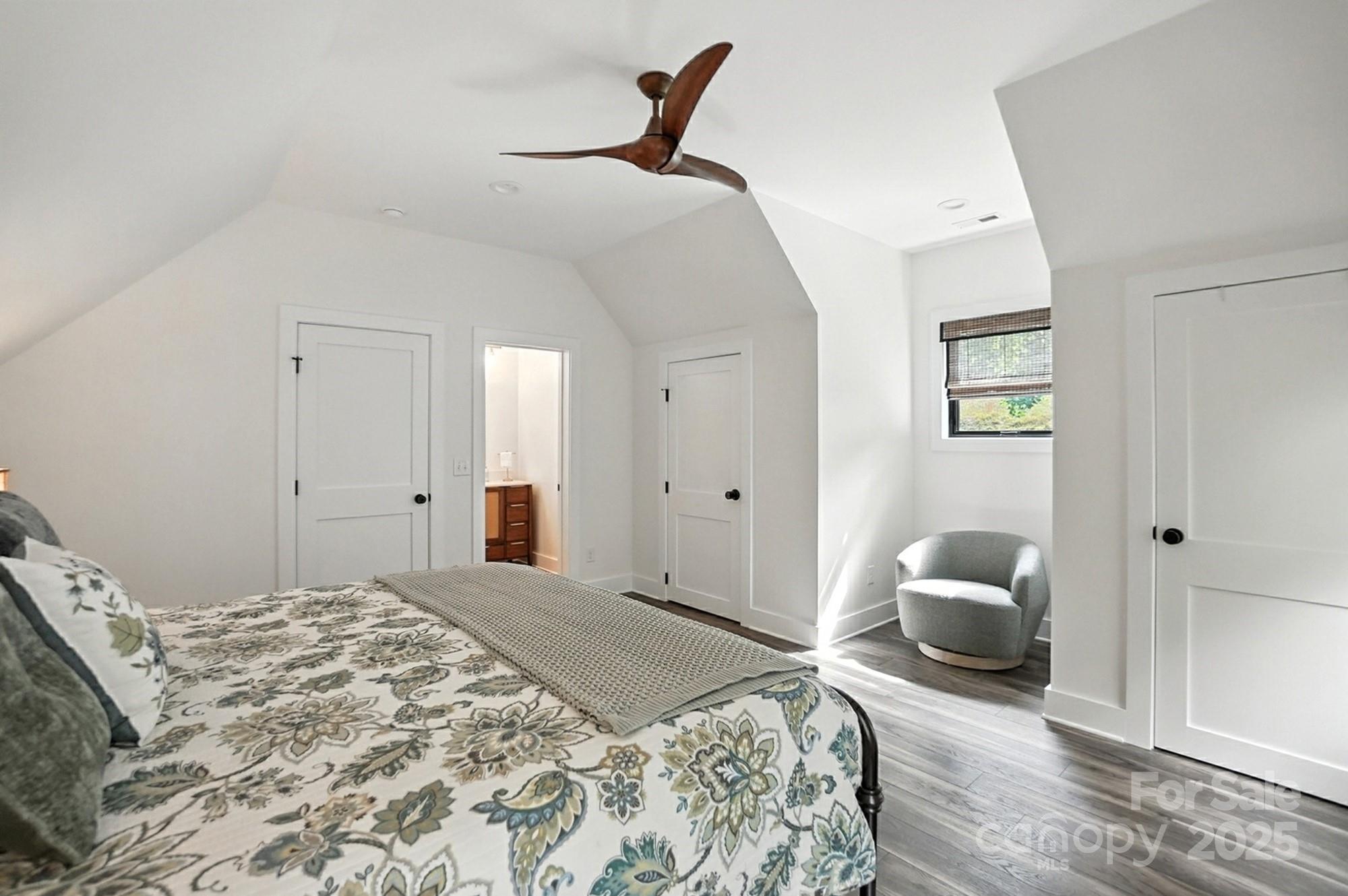 727 Riverwind Drive