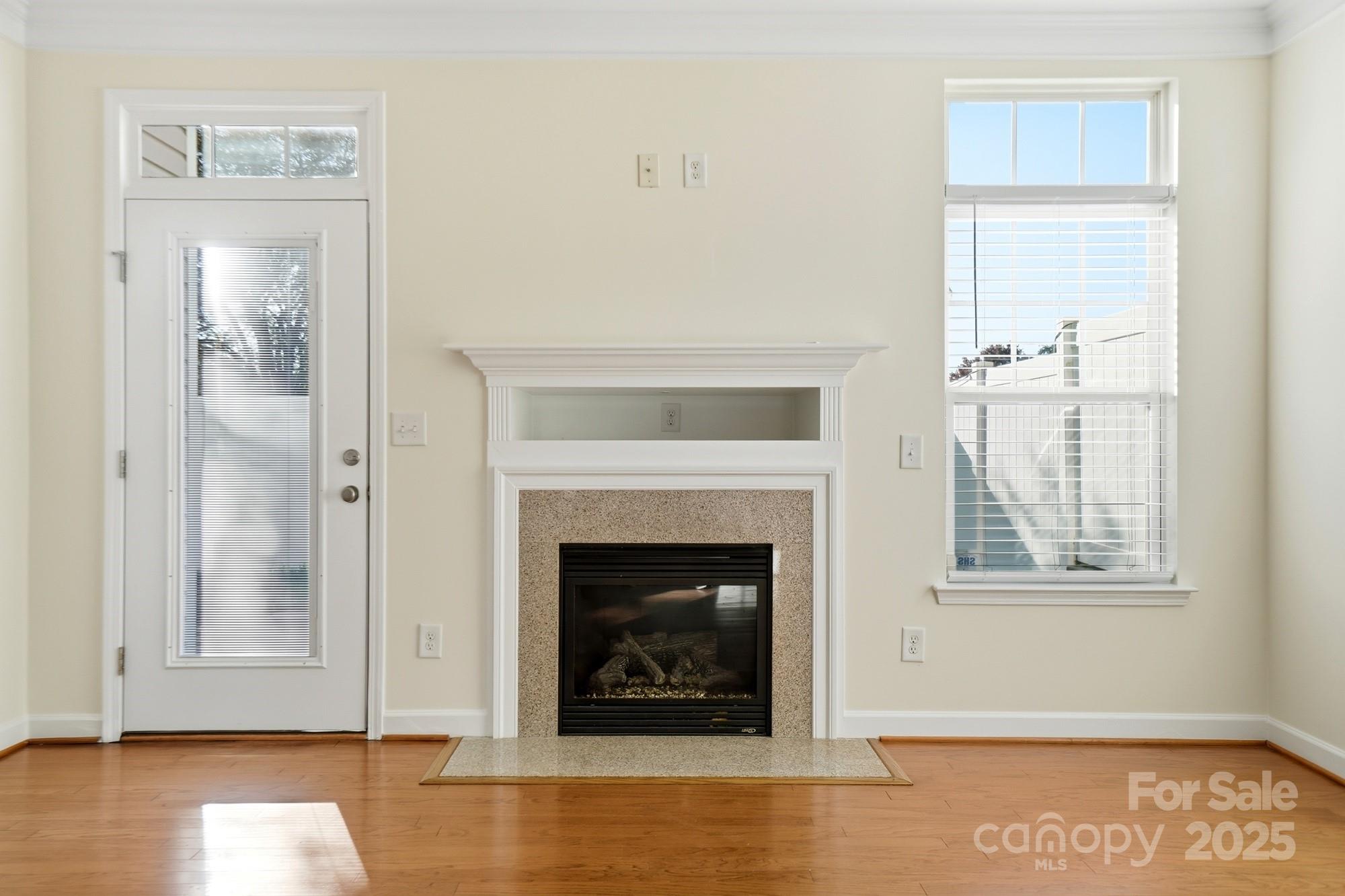 2905 White Willow Road