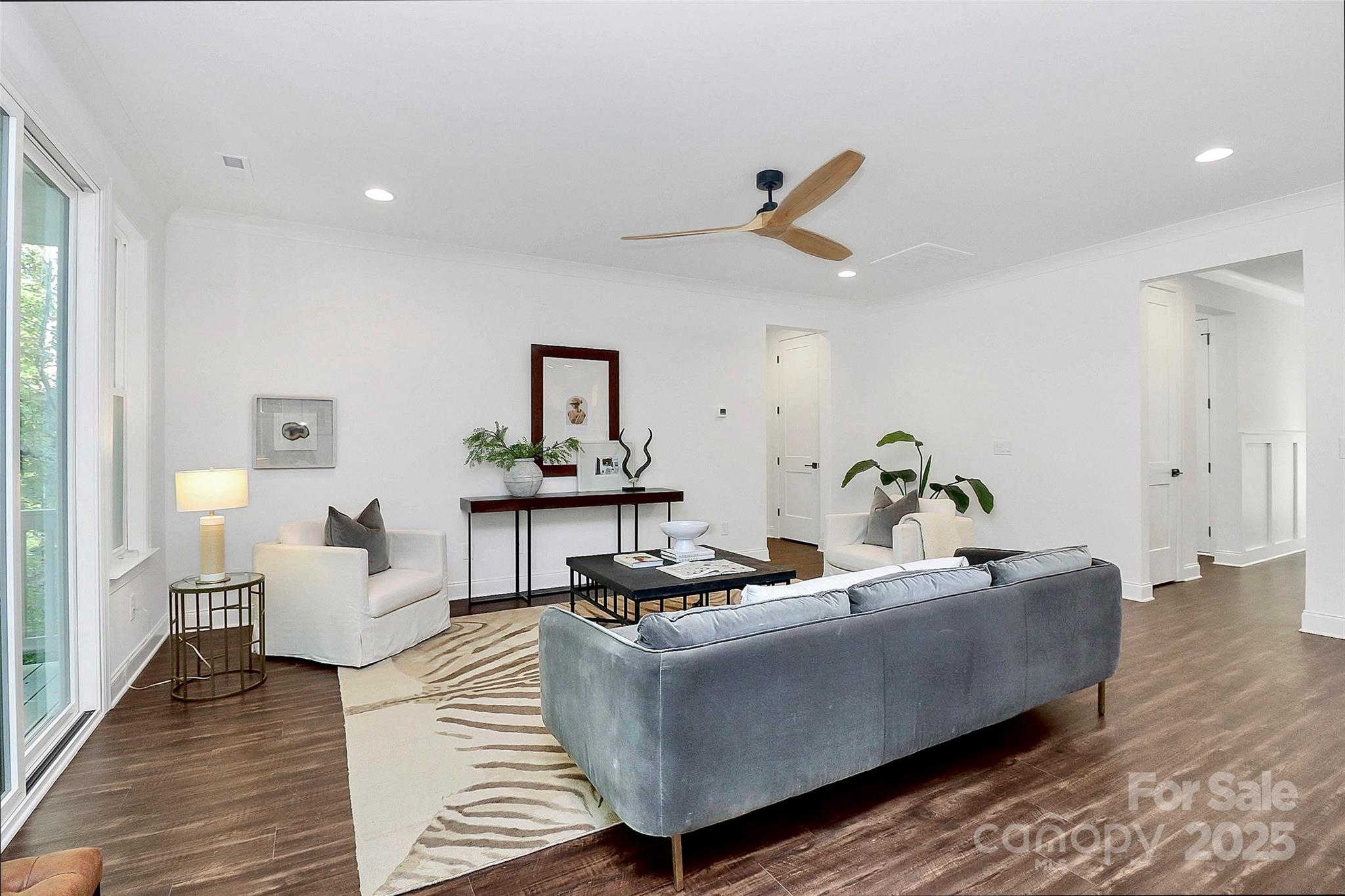 4315 Palm Drive