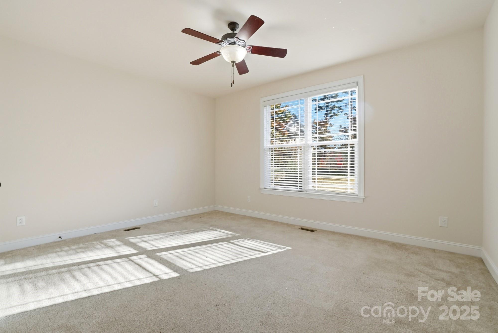 121 Skip Jack Point Court