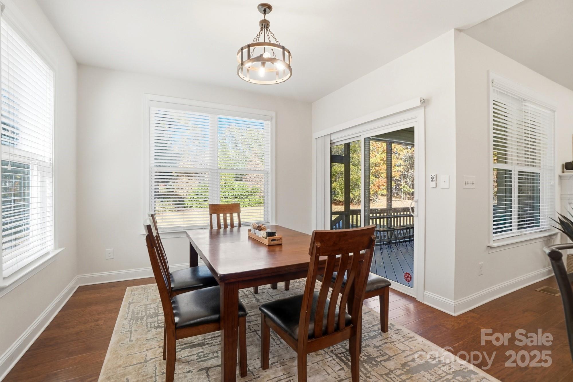 121 Skip Jack Point Court