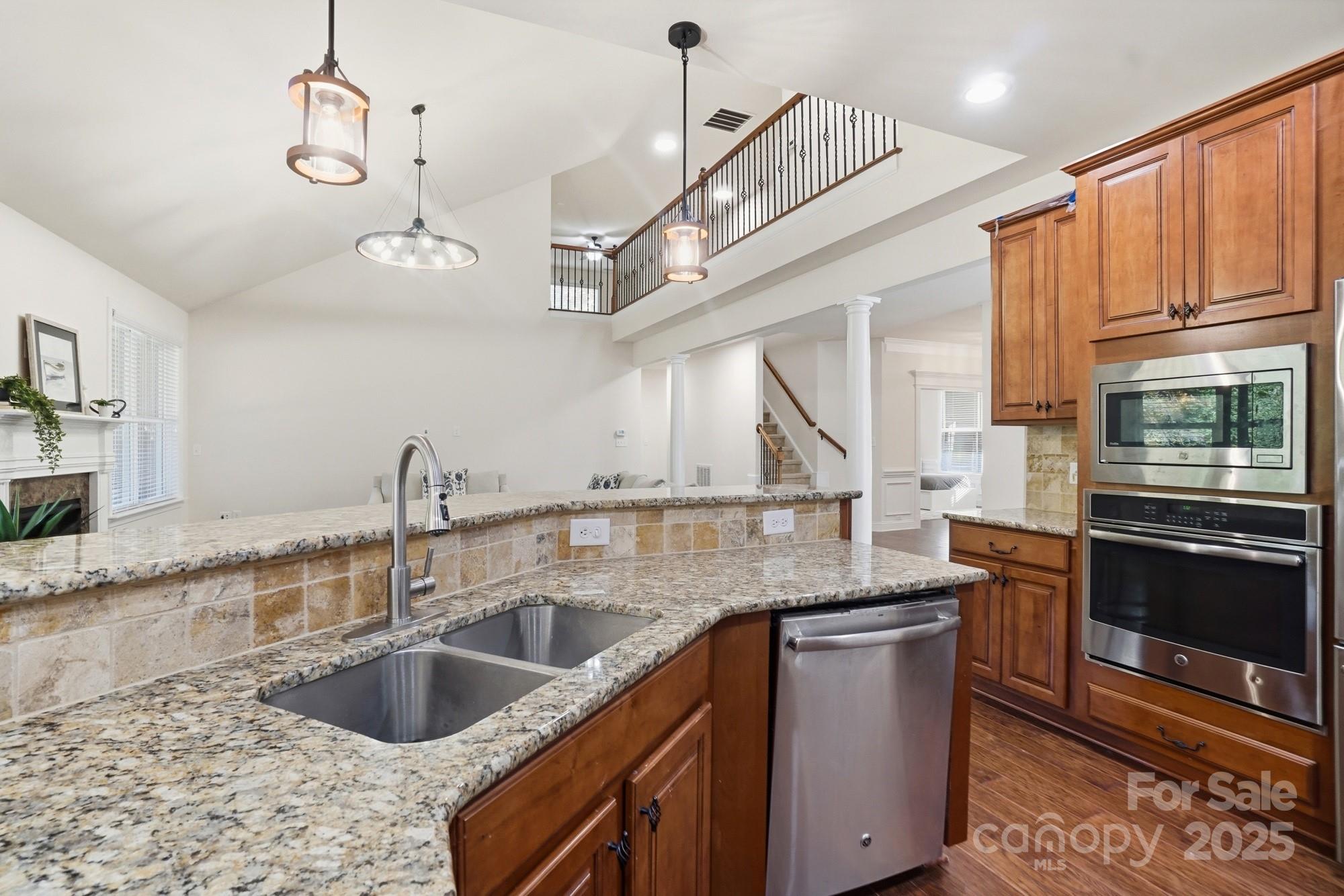 121 Skip Jack Point Court