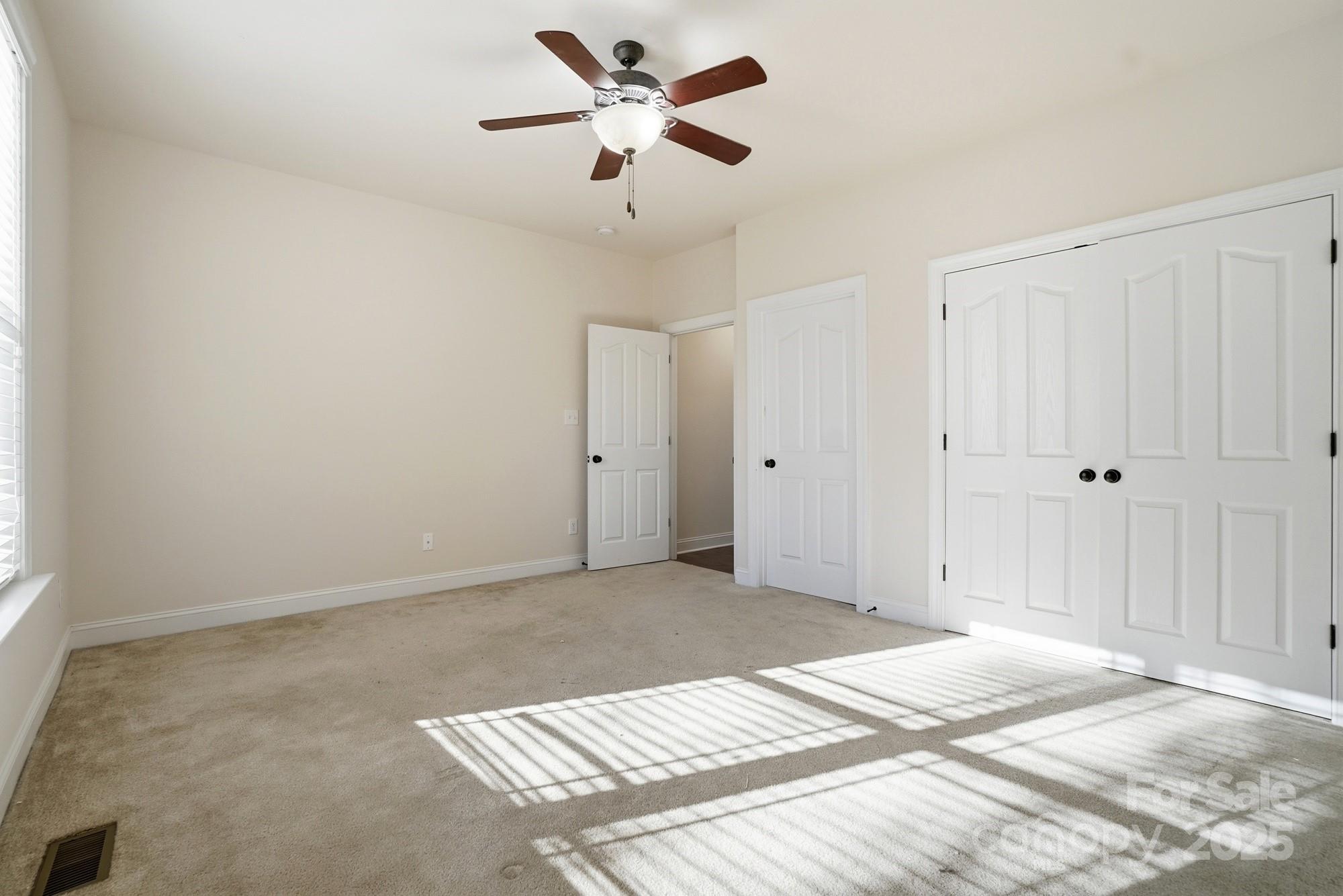 121 Skip Jack Point Court