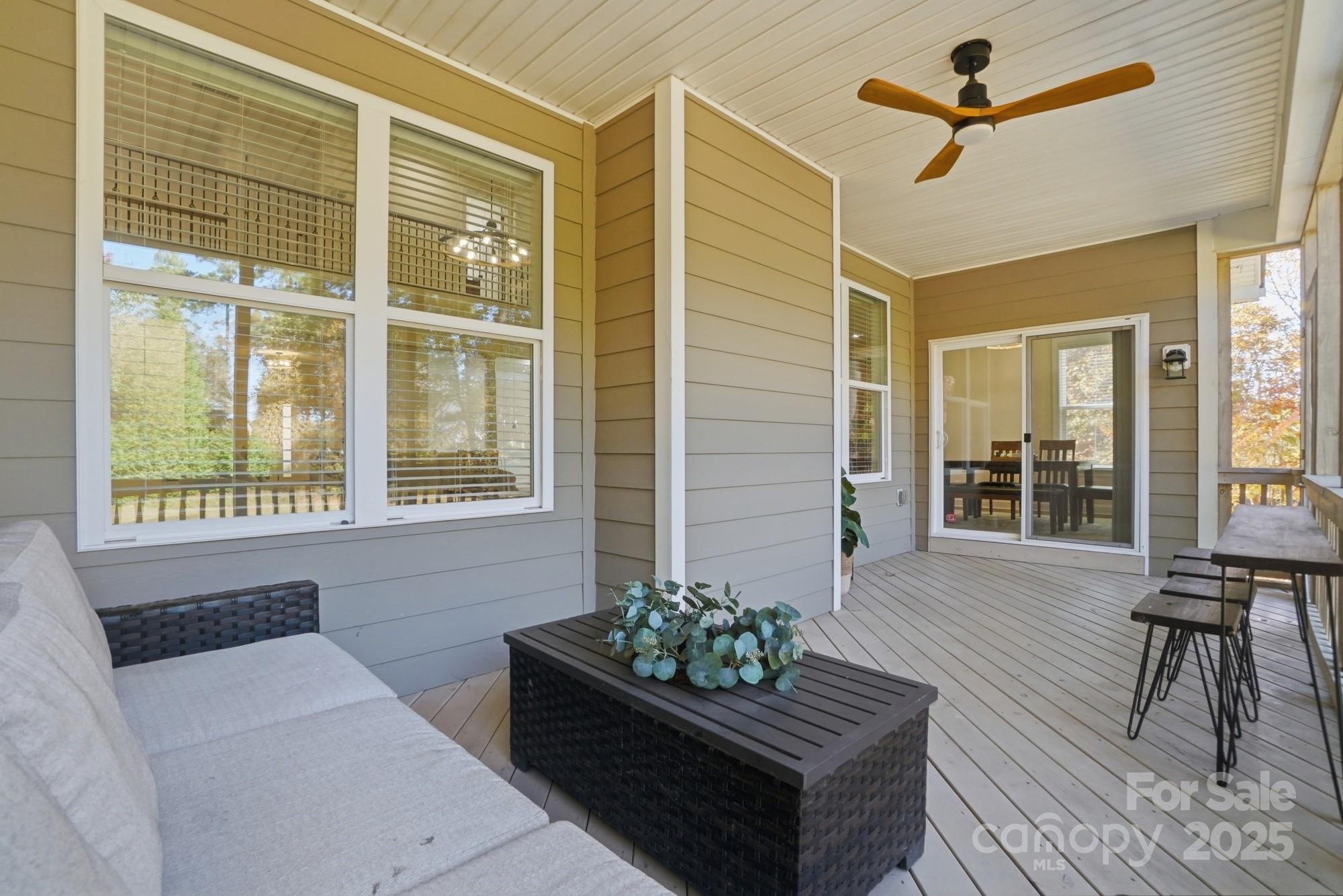 121 Skip Jack Point Court