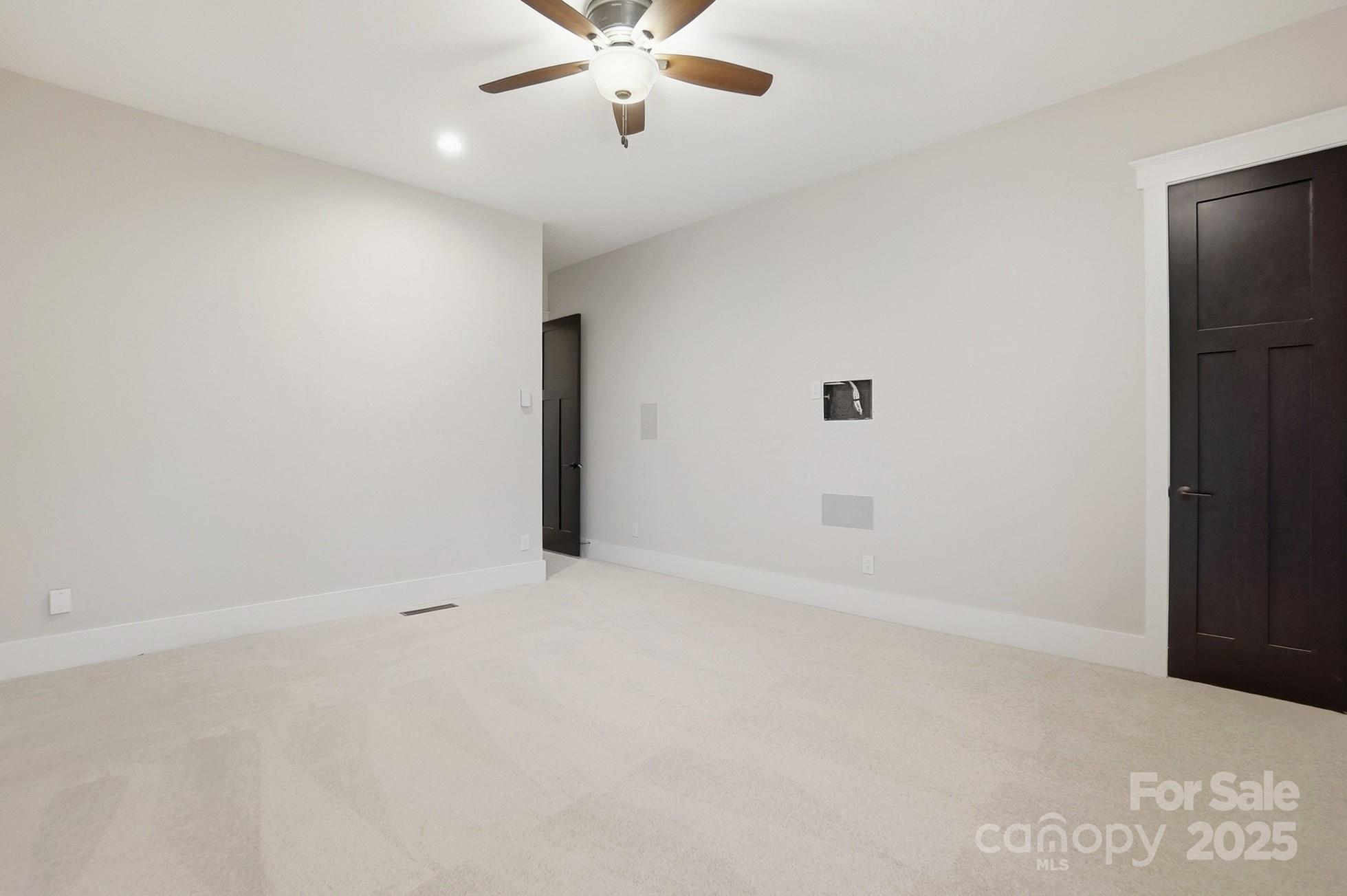 1421 Saratoga Woods Drive