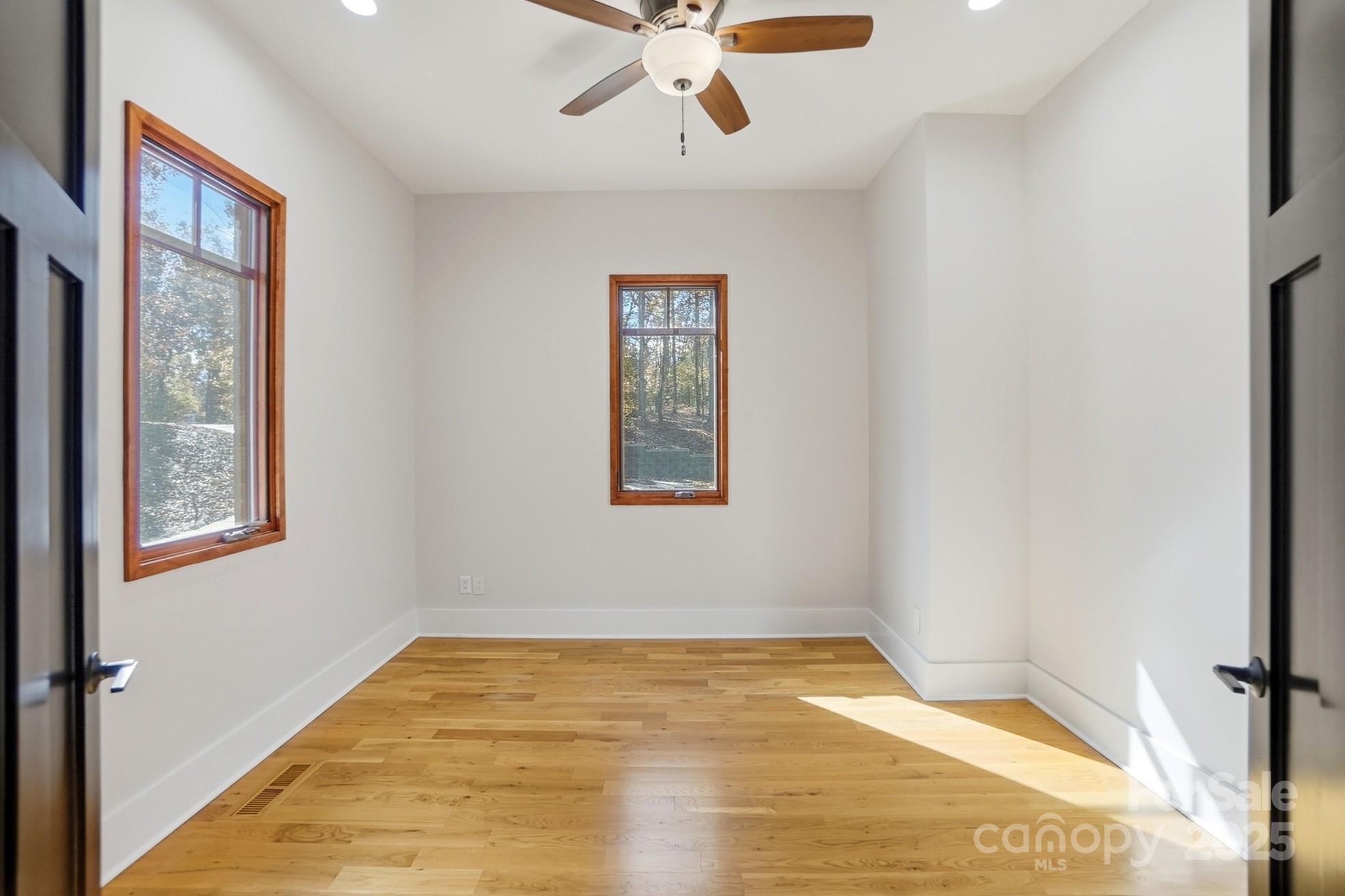 1421 Saratoga Woods Drive