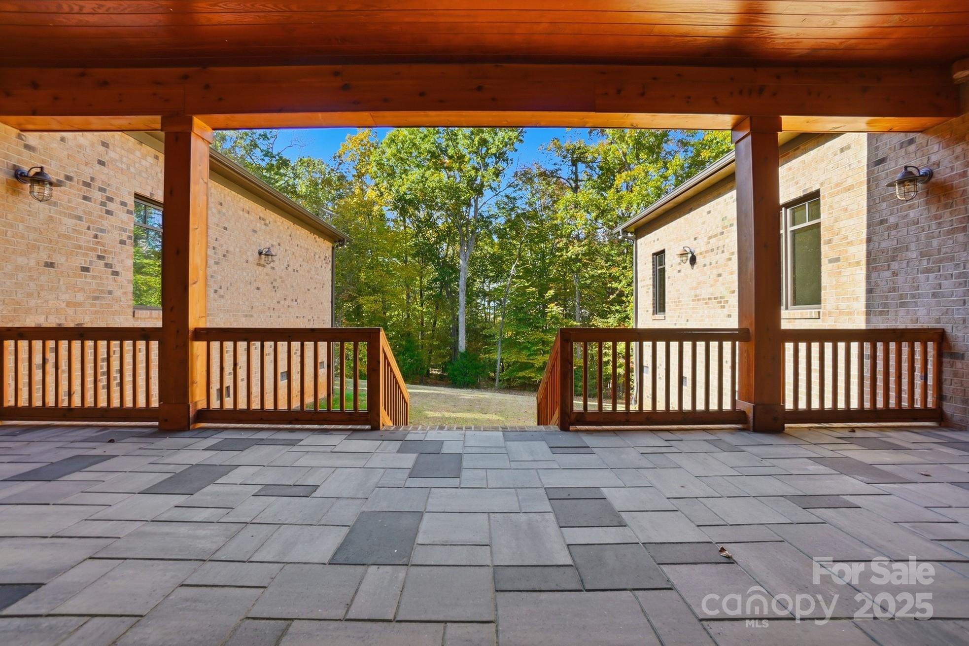 1421 Saratoga Woods Drive