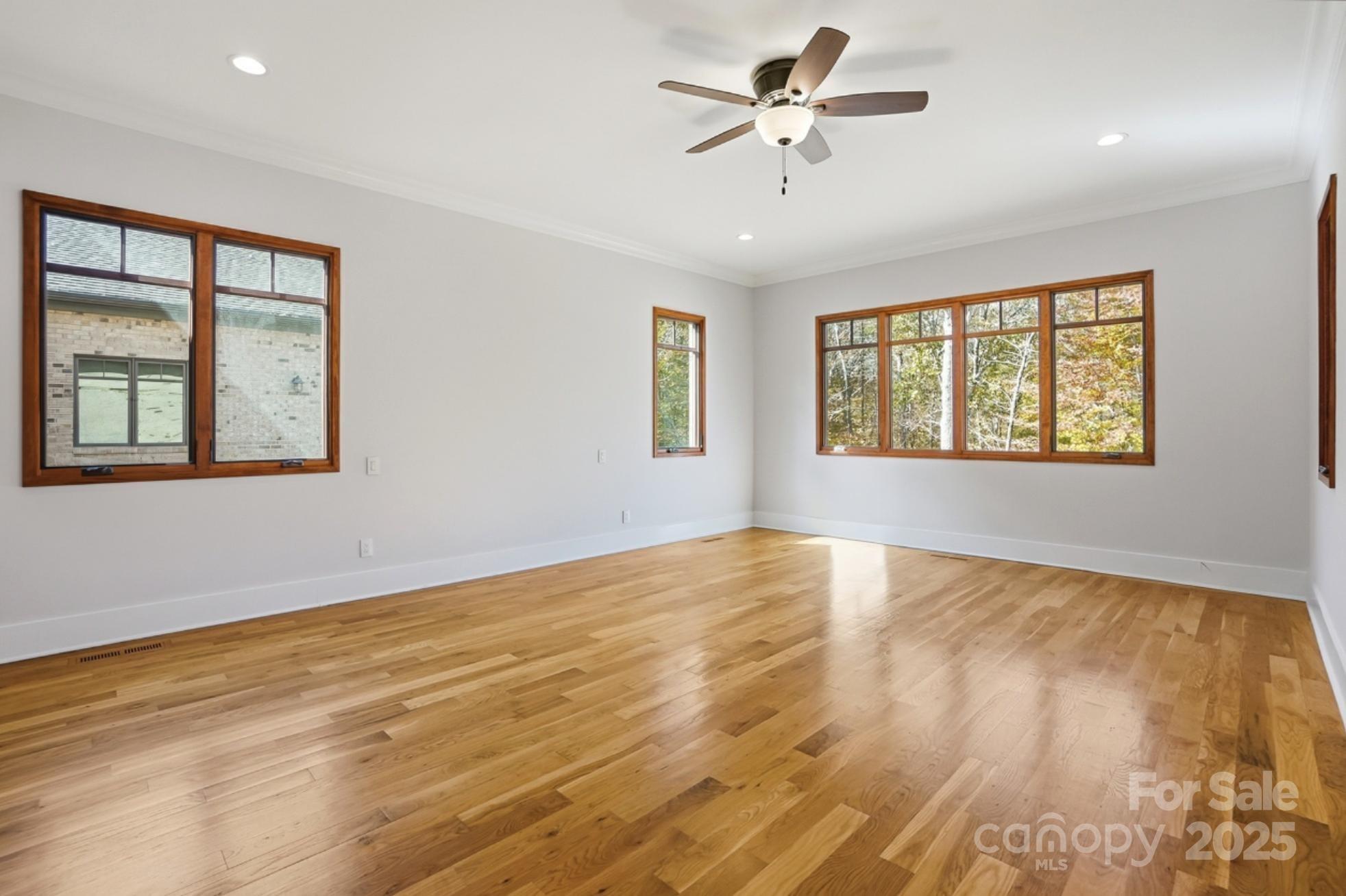 1421 Saratoga Woods Drive