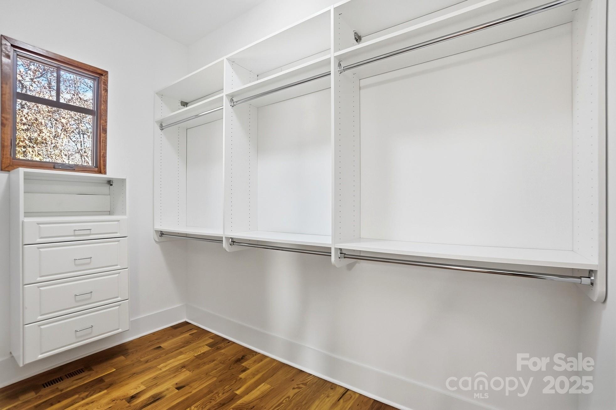 1421 Saratoga Woods Drive