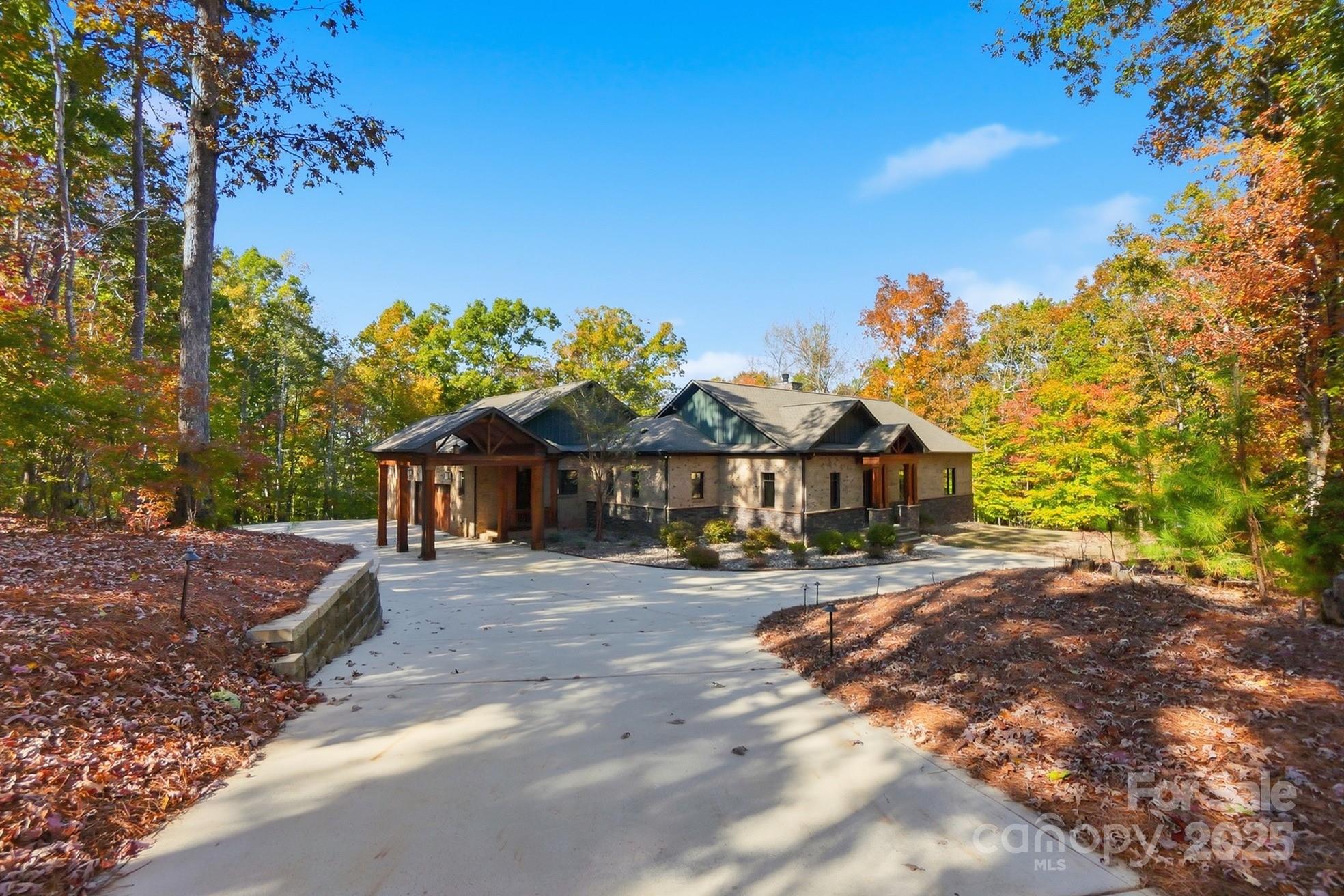 1421 Saratoga Woods Drive