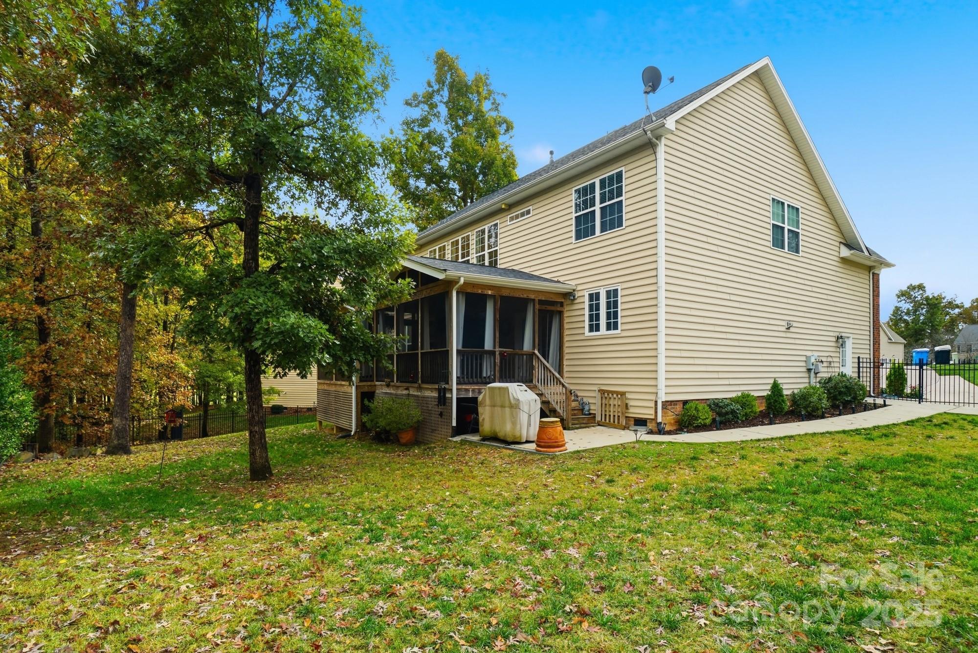 1711 Drexel Bay Lane