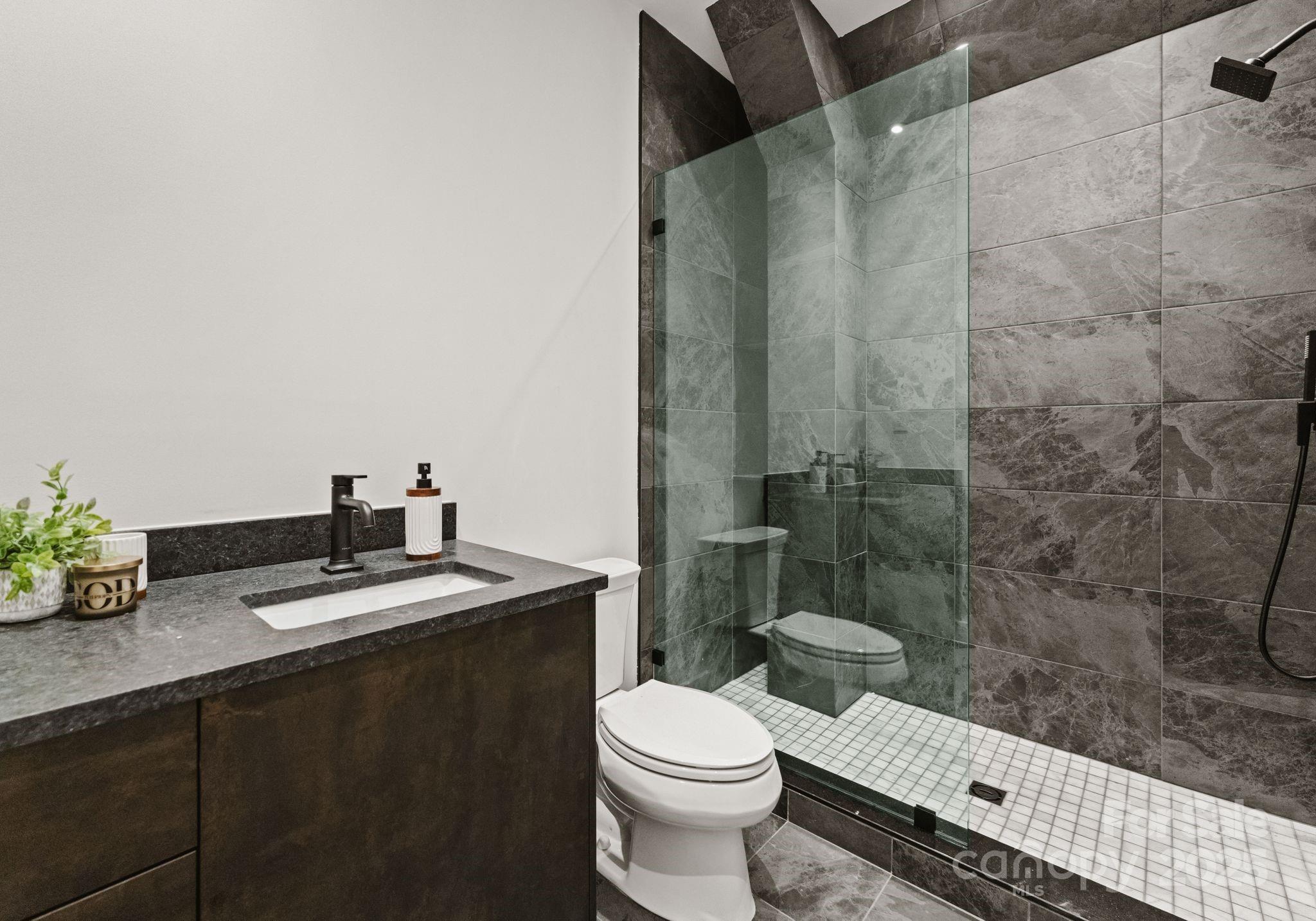 421 Marsh Road Unit: 103