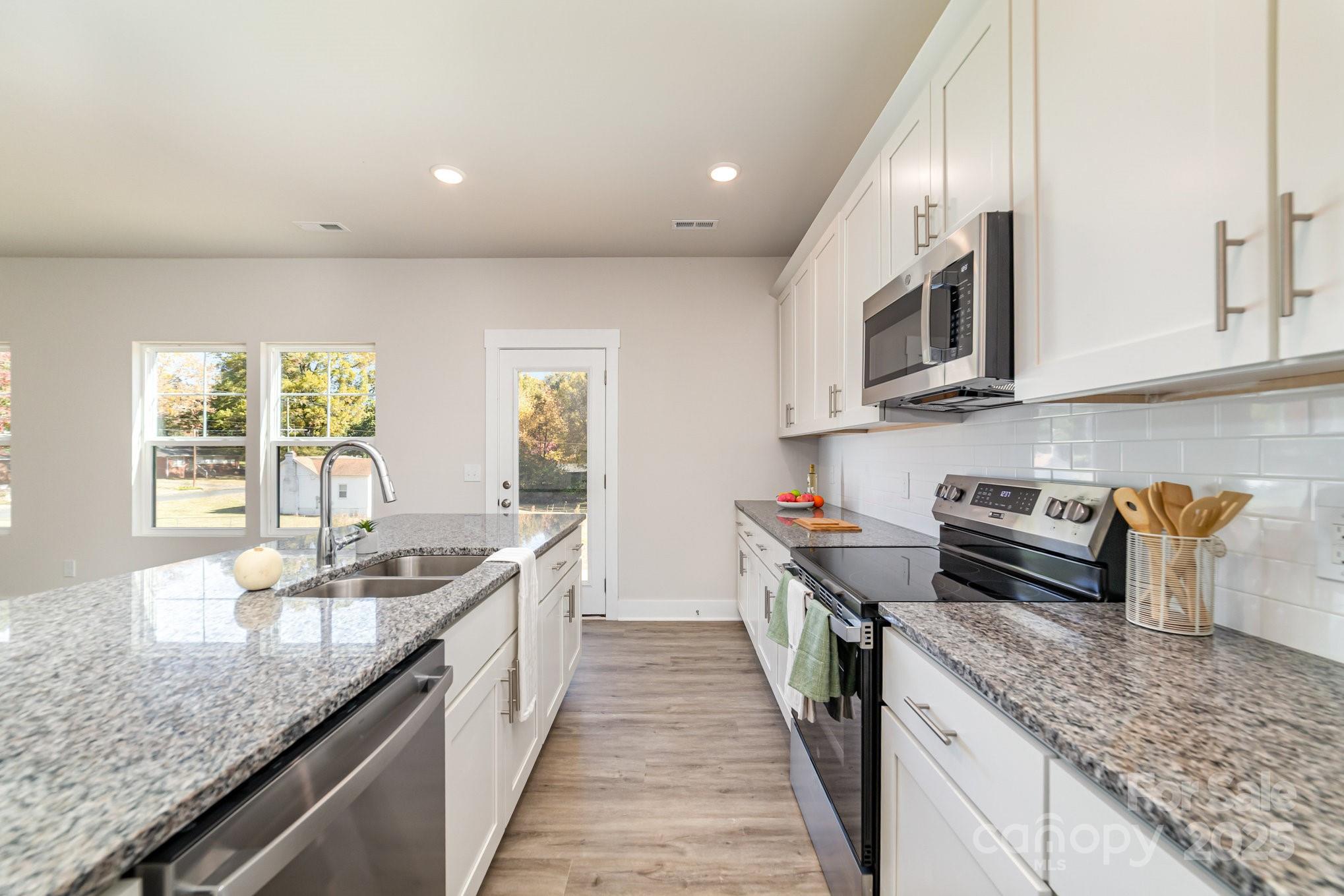 107 Silverwood Court