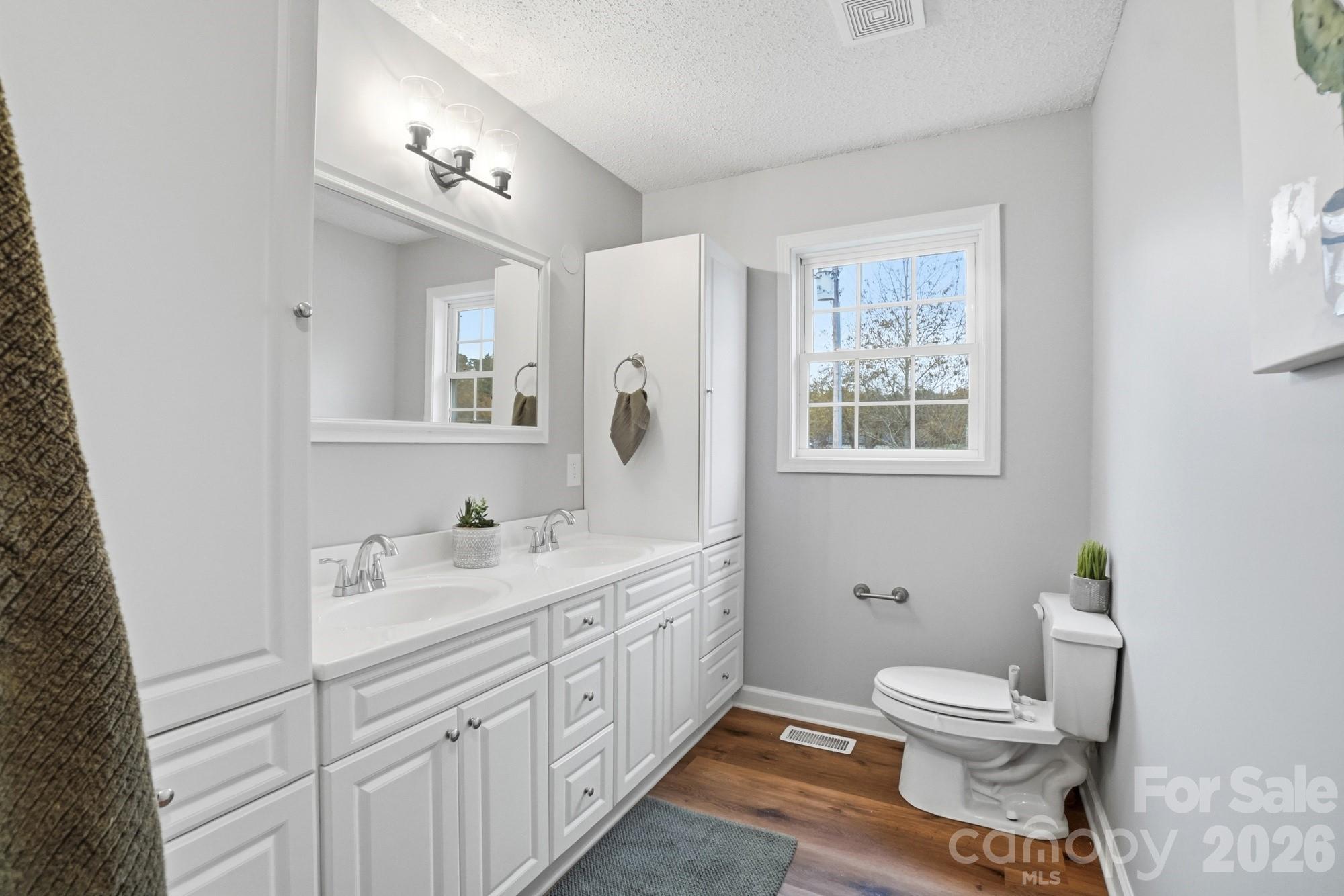 1404 Old Mill Road