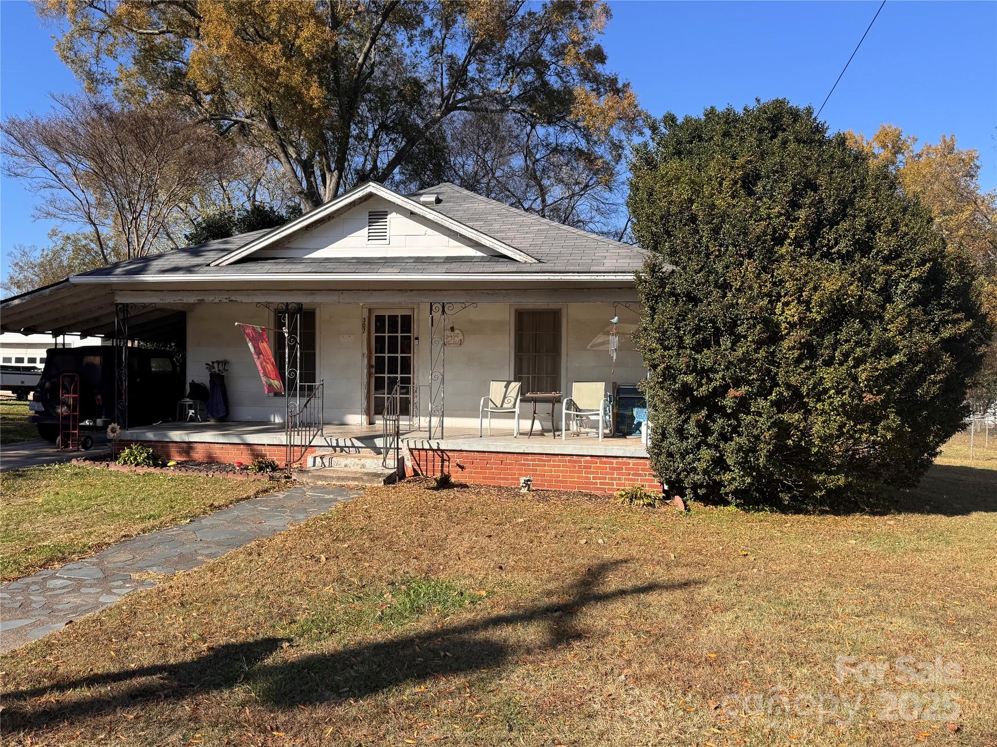 307 Caldwell Street
