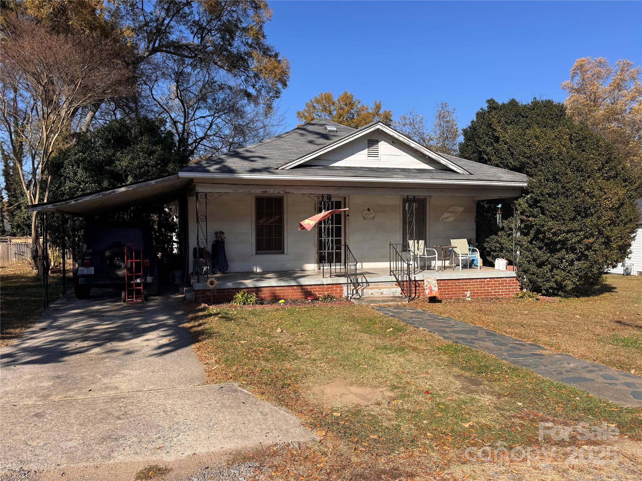 307 Caldwell Street