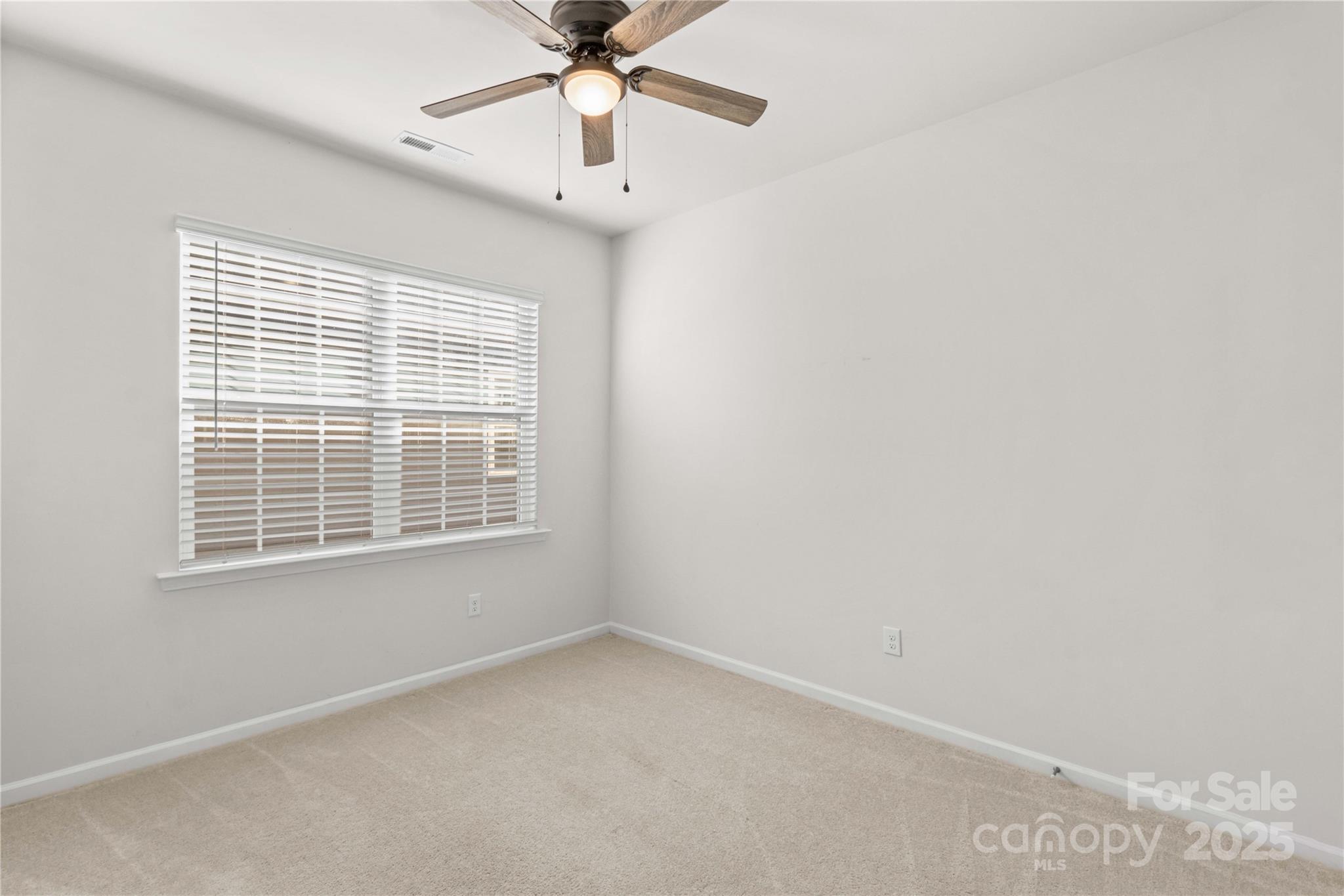 206 White Apple Way