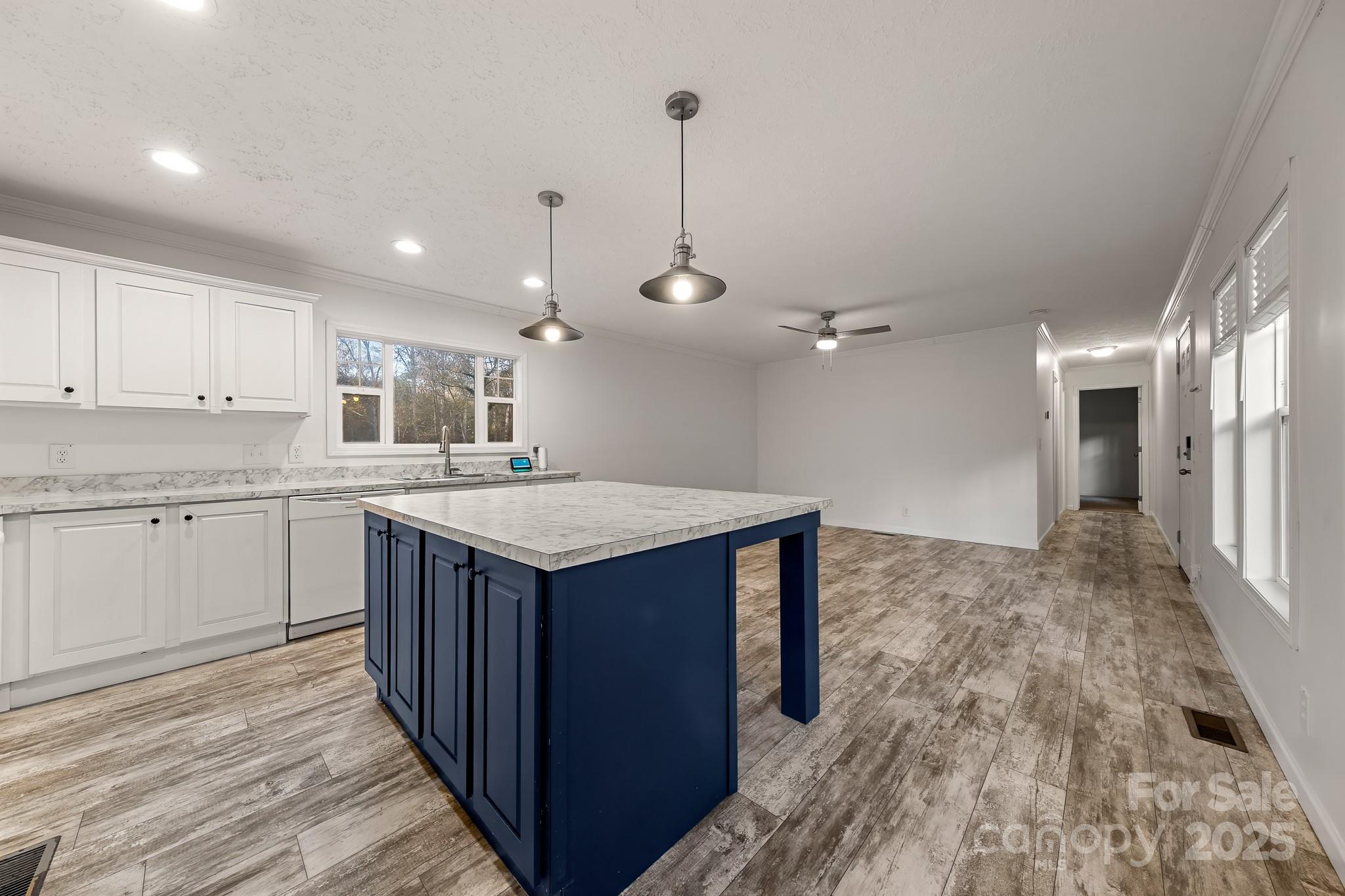 2200 Oldfield Road