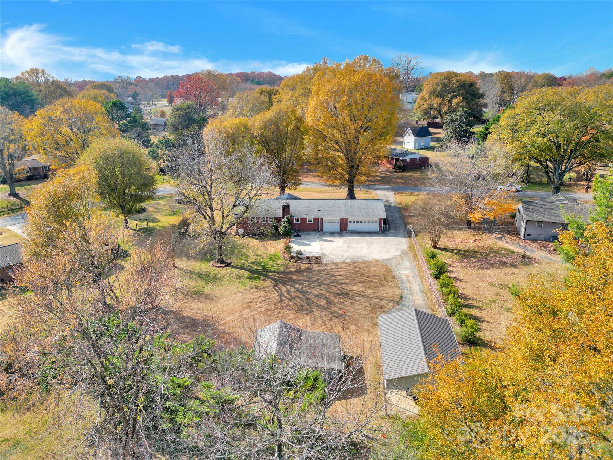 202 Fieldcrest Drive