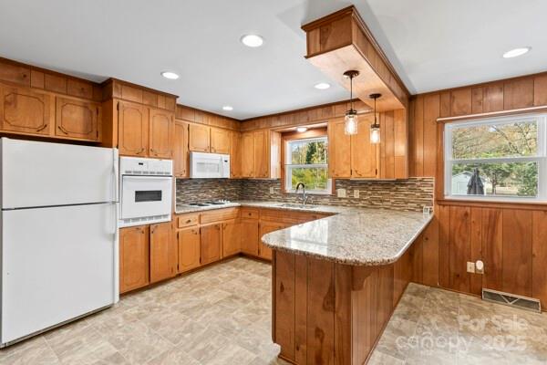 202 Fieldcrest Drive