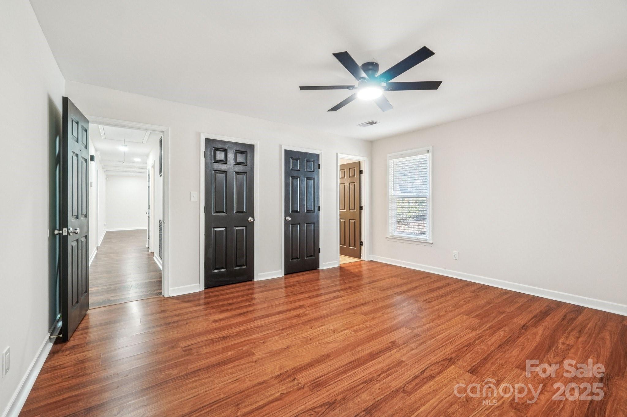 9401 Elvis Drive