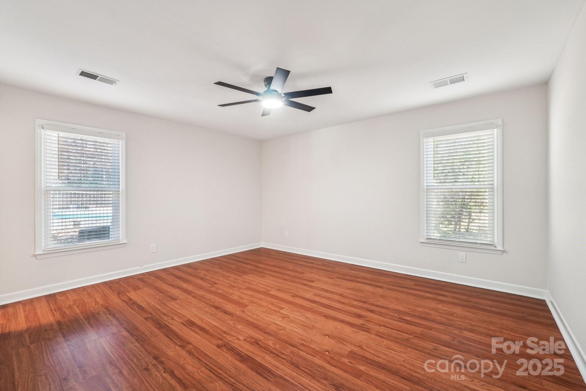 9401 Elvis Drive
