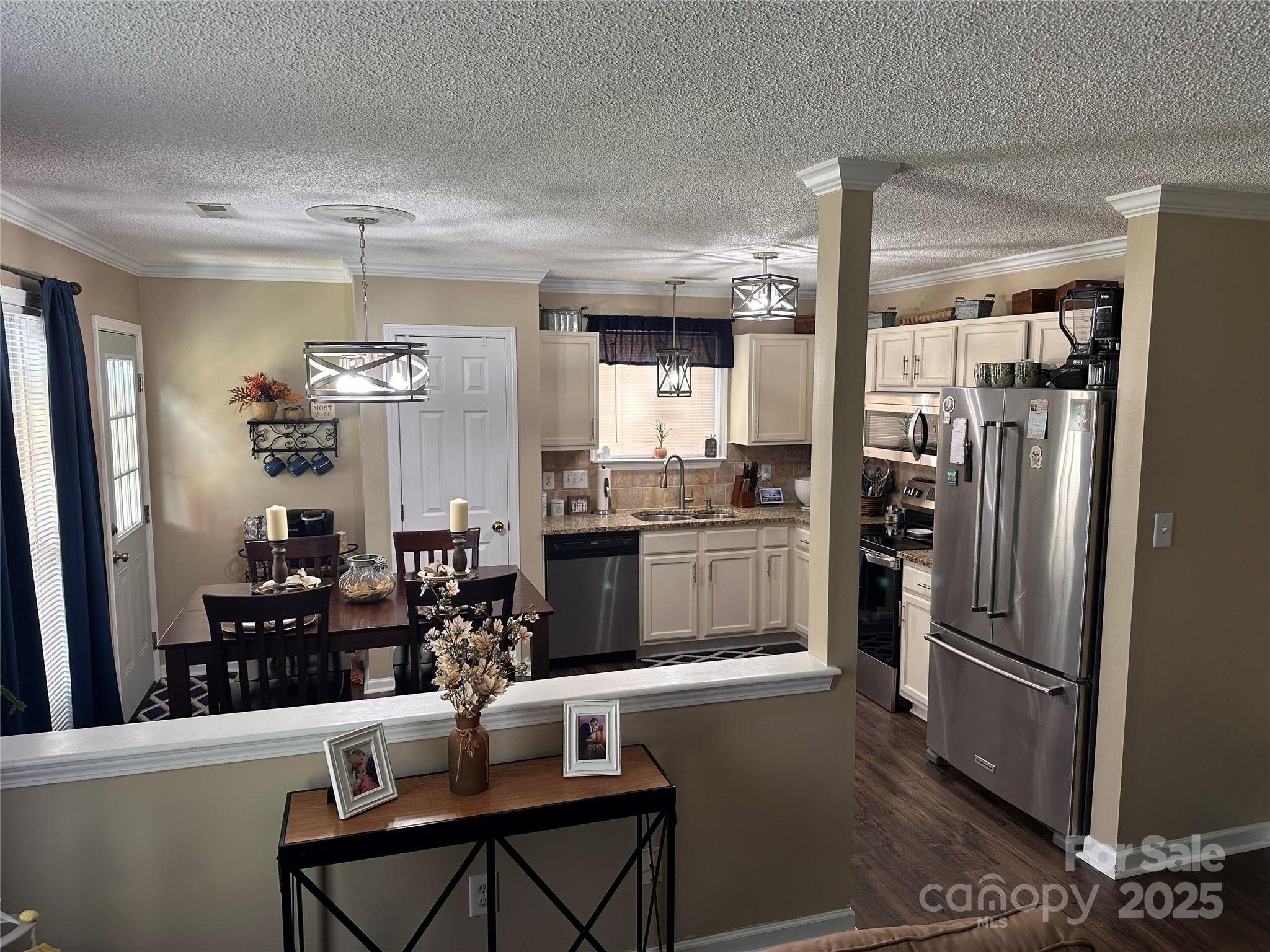 3405 Southern Ginger Drive