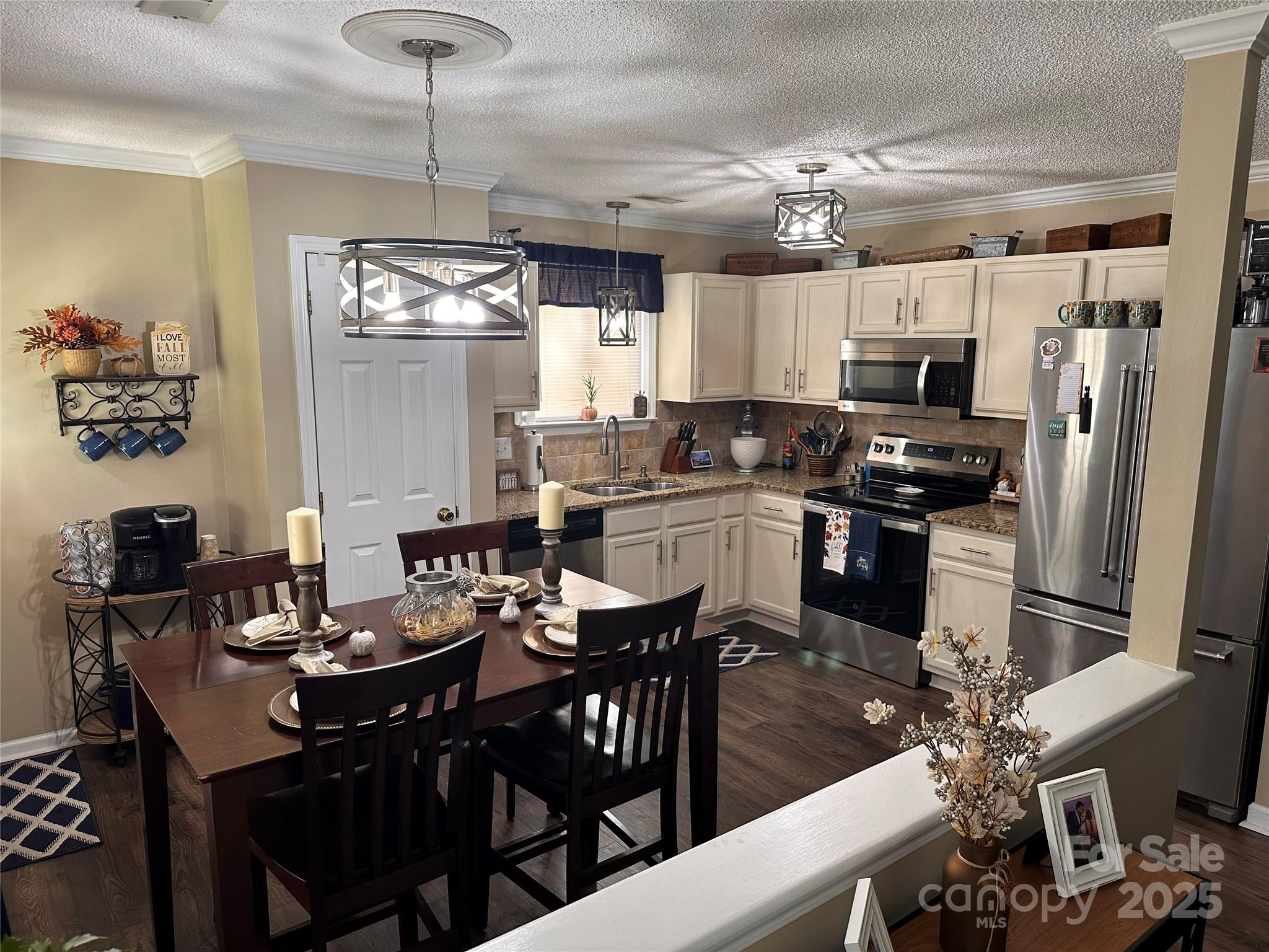 3405 Southern Ginger Drive